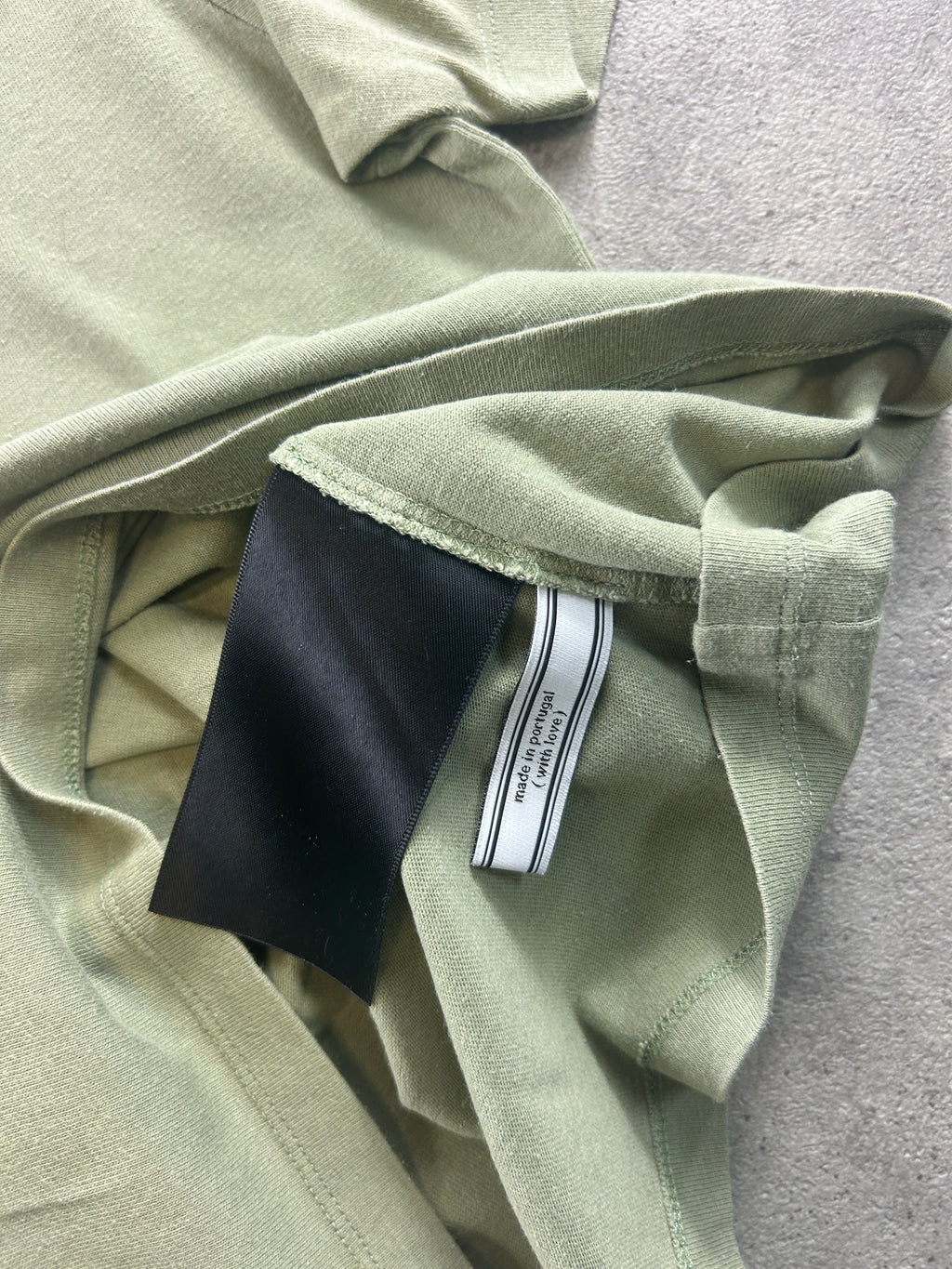 T-shirt Ami Paris (M)