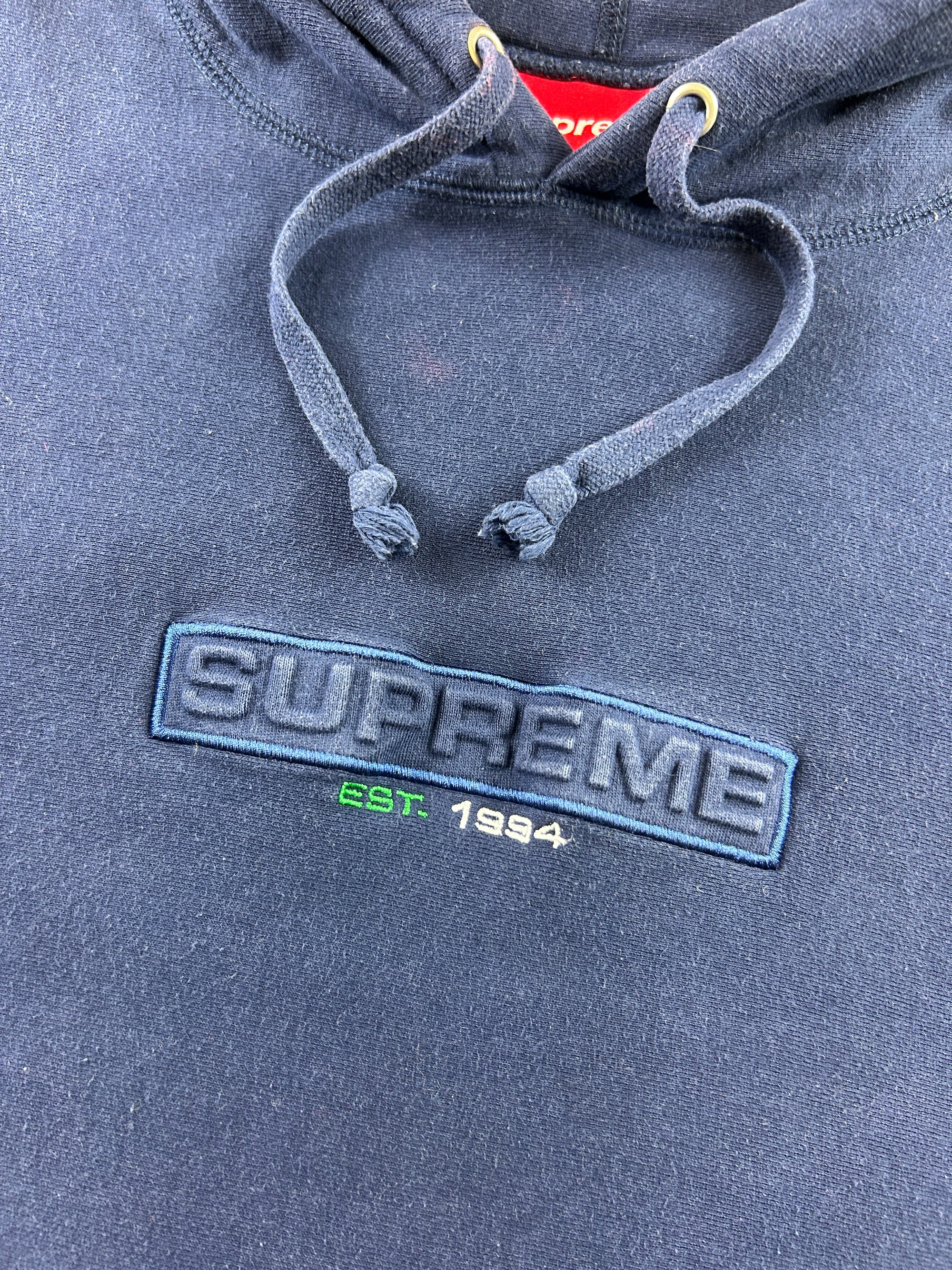 Sweat à capuche Supreme (S-M)