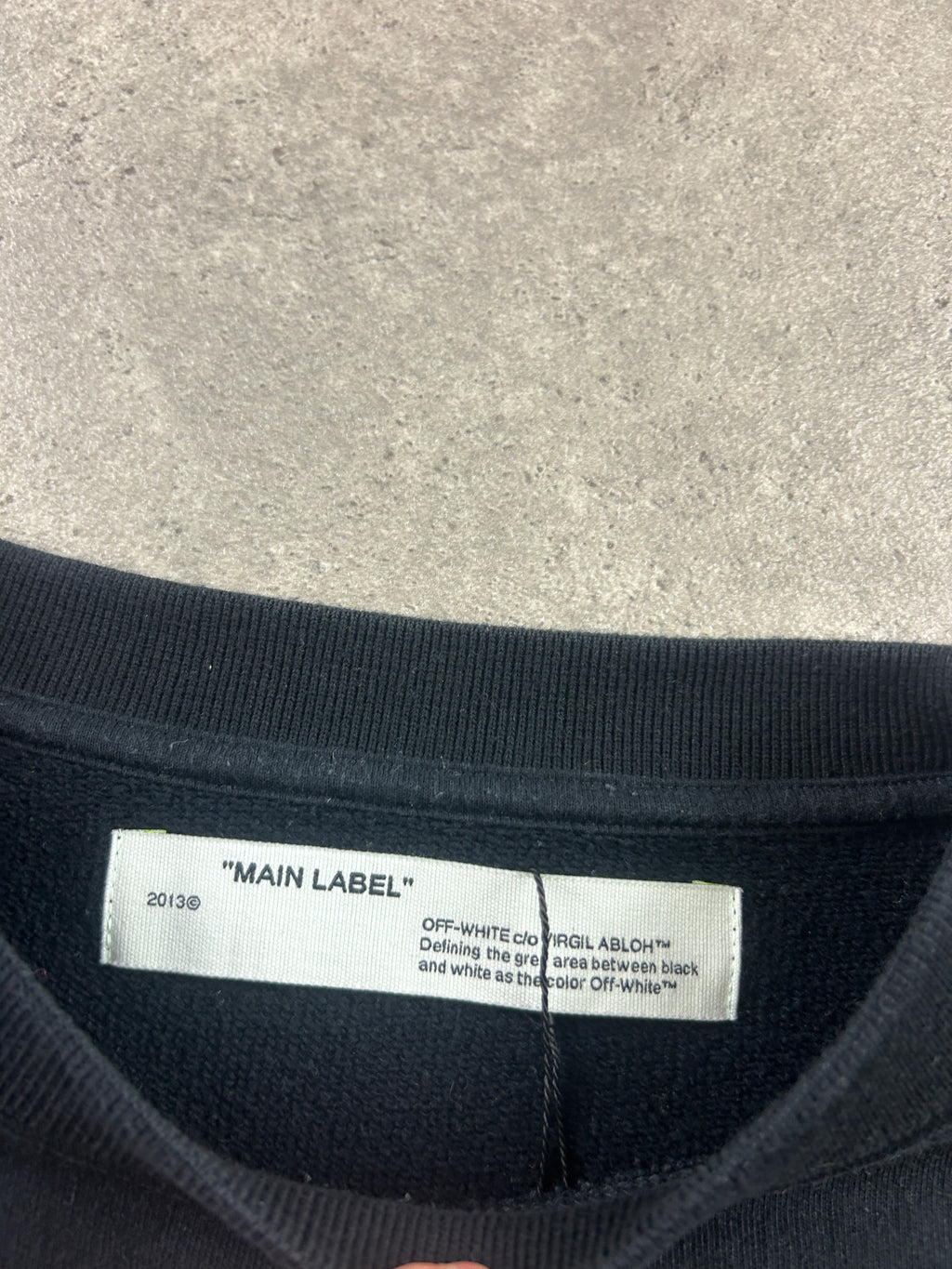 Sweat Off-White (M/L)