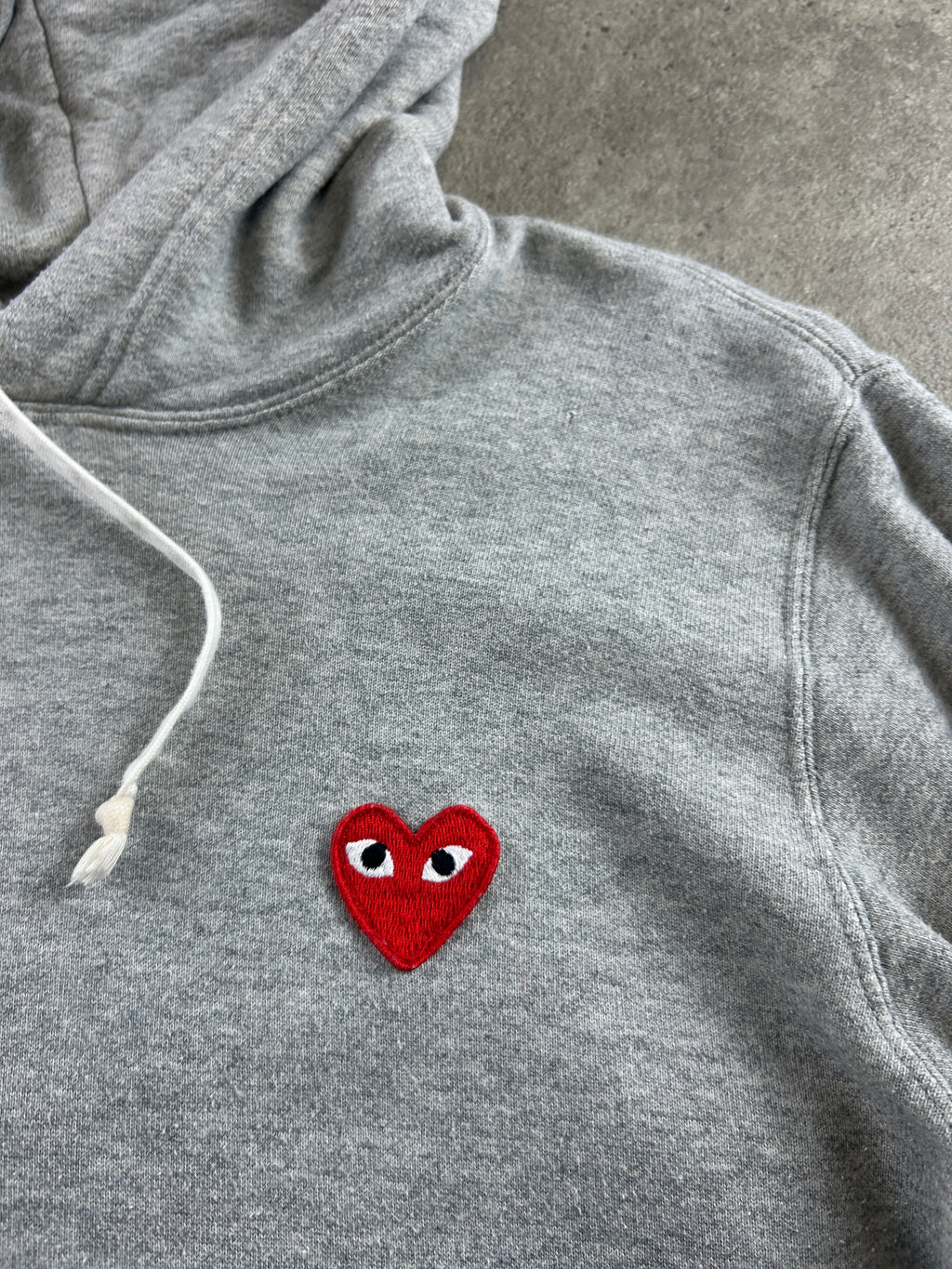 Sweat à capuche Comme des Garçons (L femme)