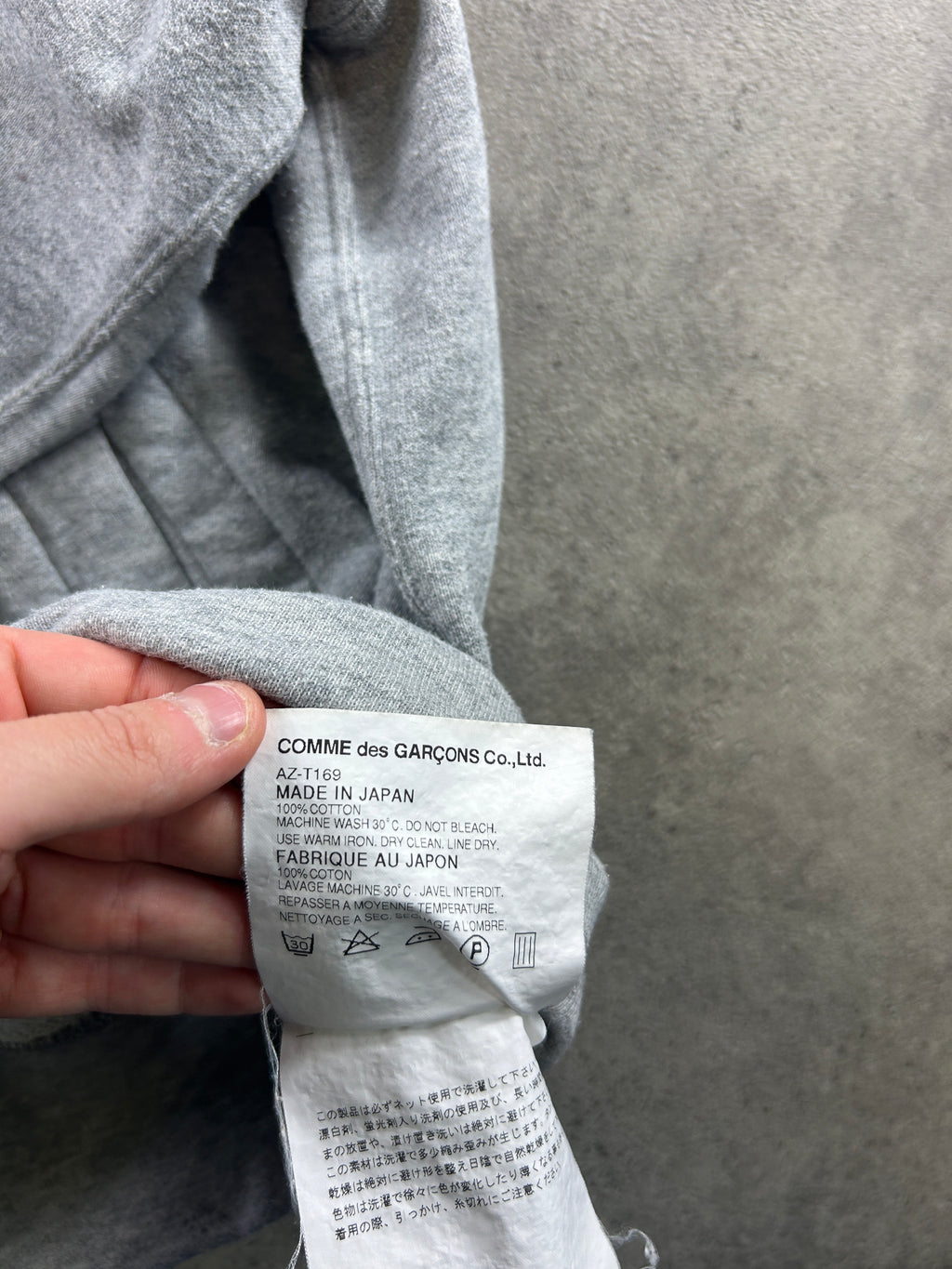 Sweat à capuche Comme des Garçons (L femme)