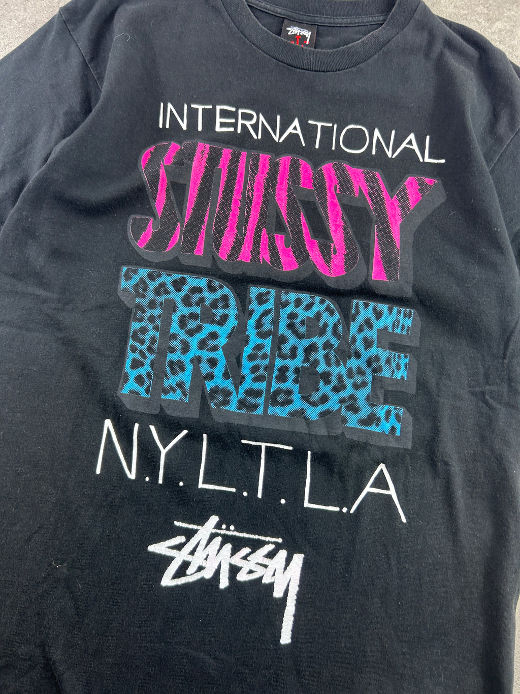 T-shirt Stussy International (L)