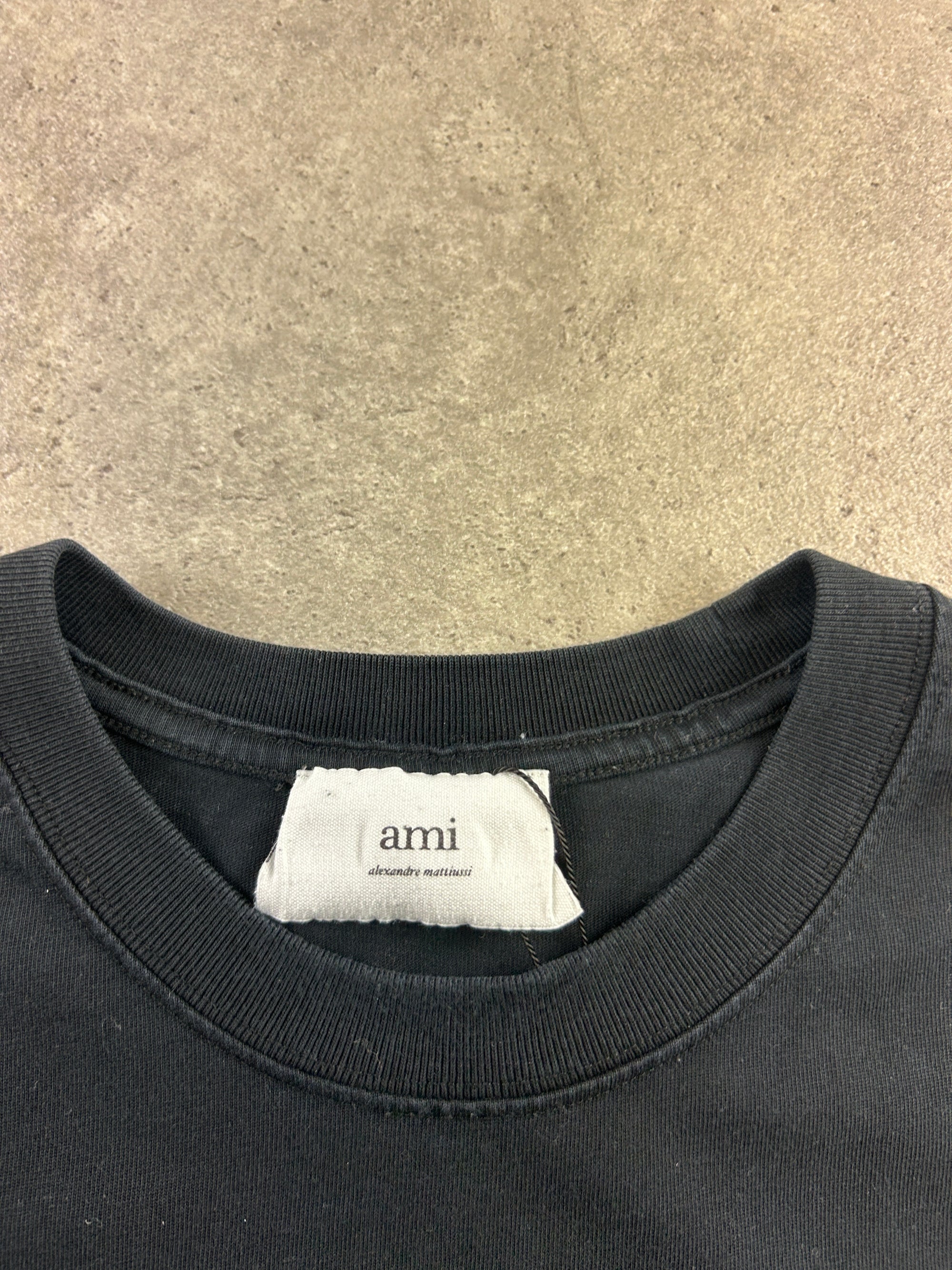 T-shirt Ami Paris (L)