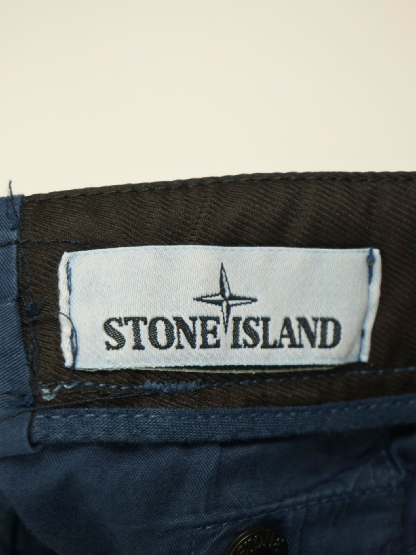 Pantalon bleu style cargo - Stone Island