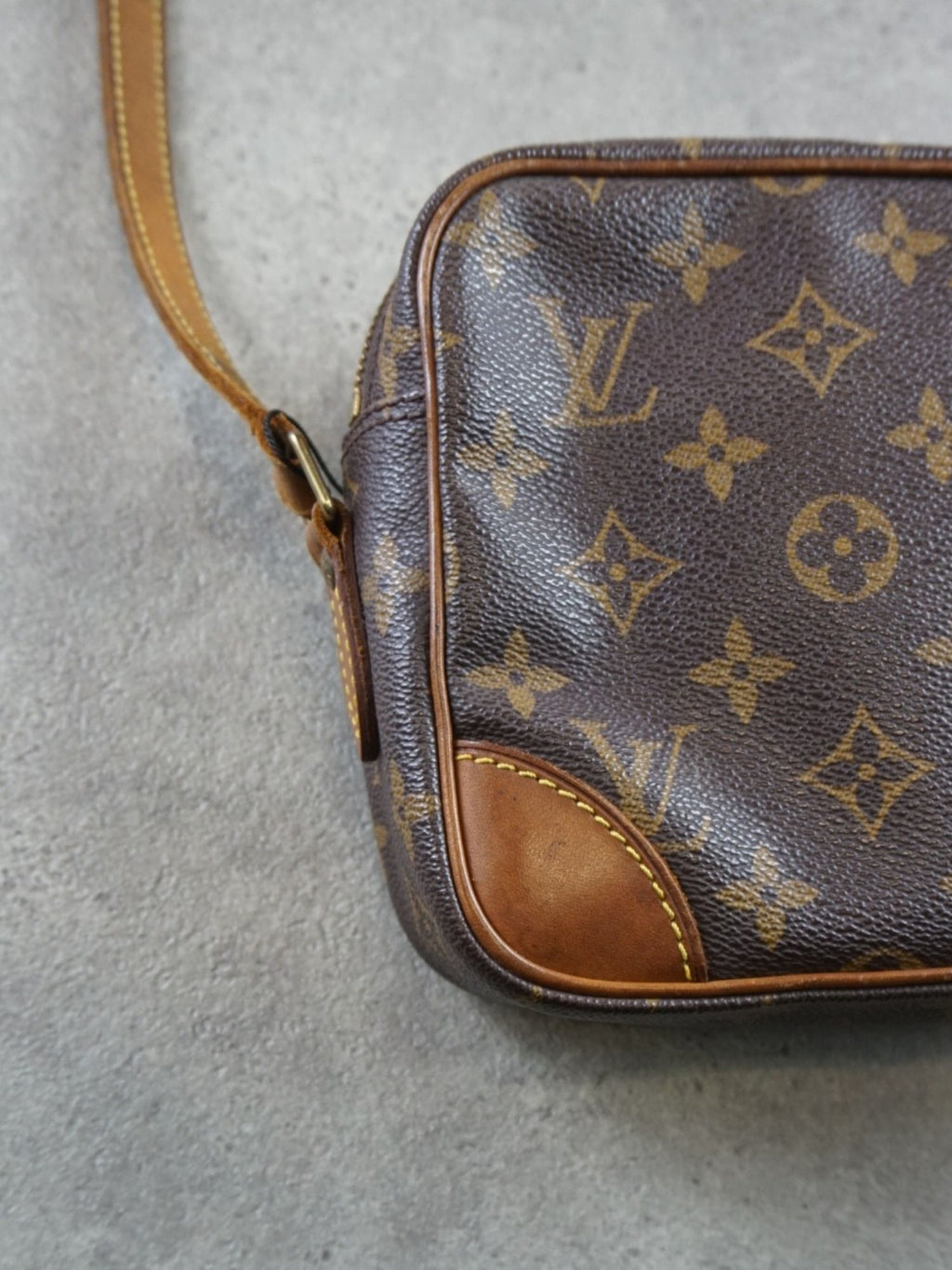 Sacoche à bandoulière Louis Vuitton