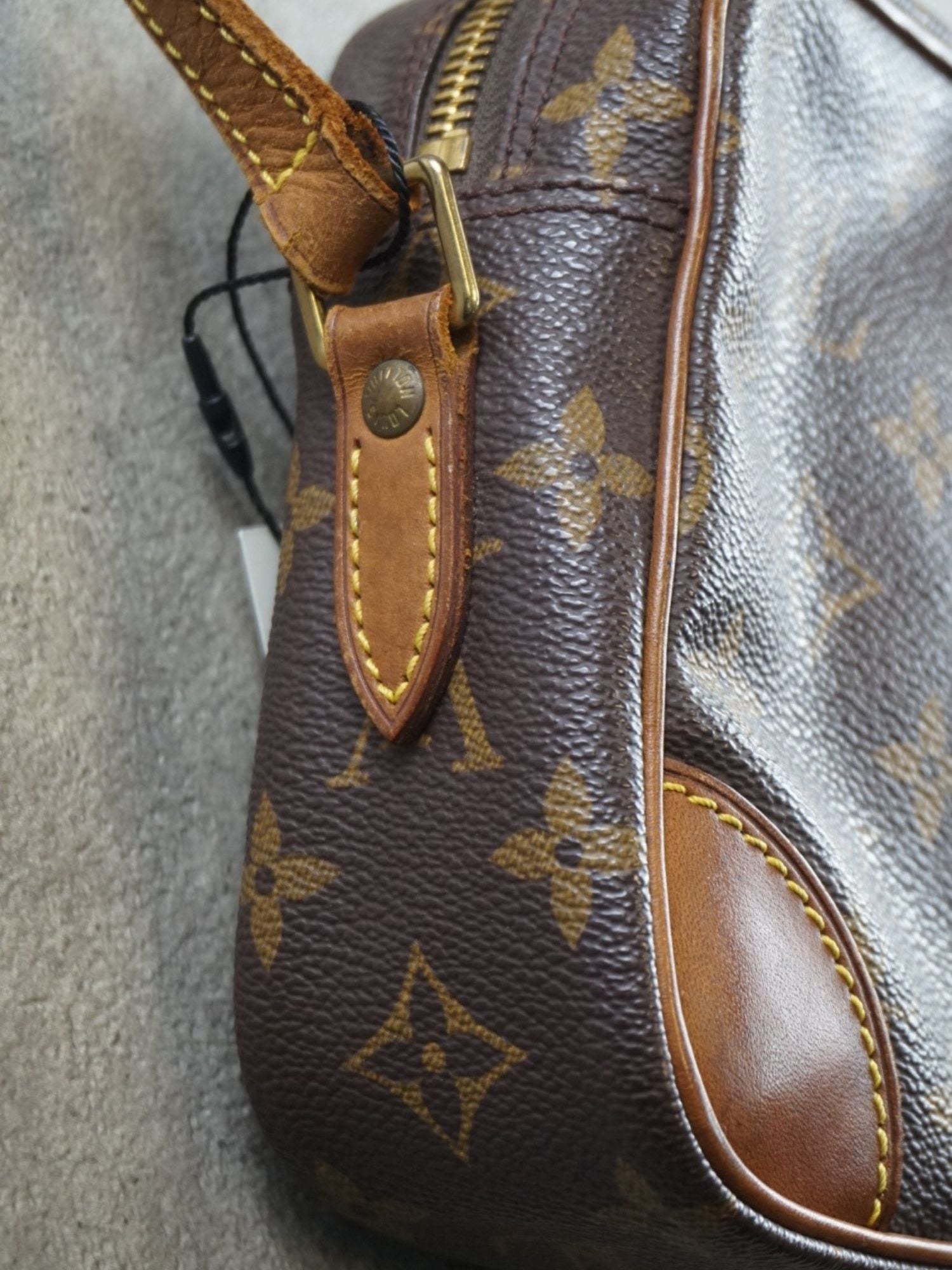 Sacoche à bandoulière Louis Vuitton