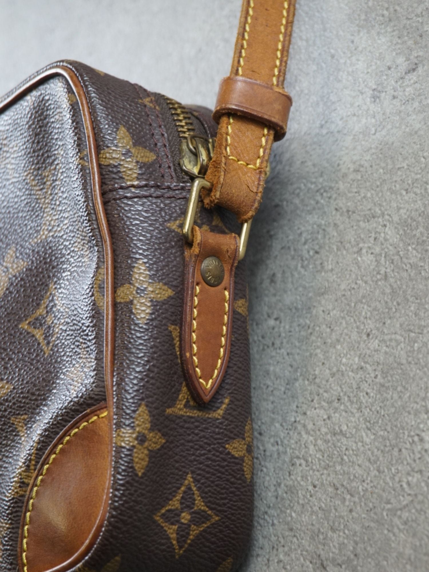 Sacoche à bandoulière Louis Vuitton