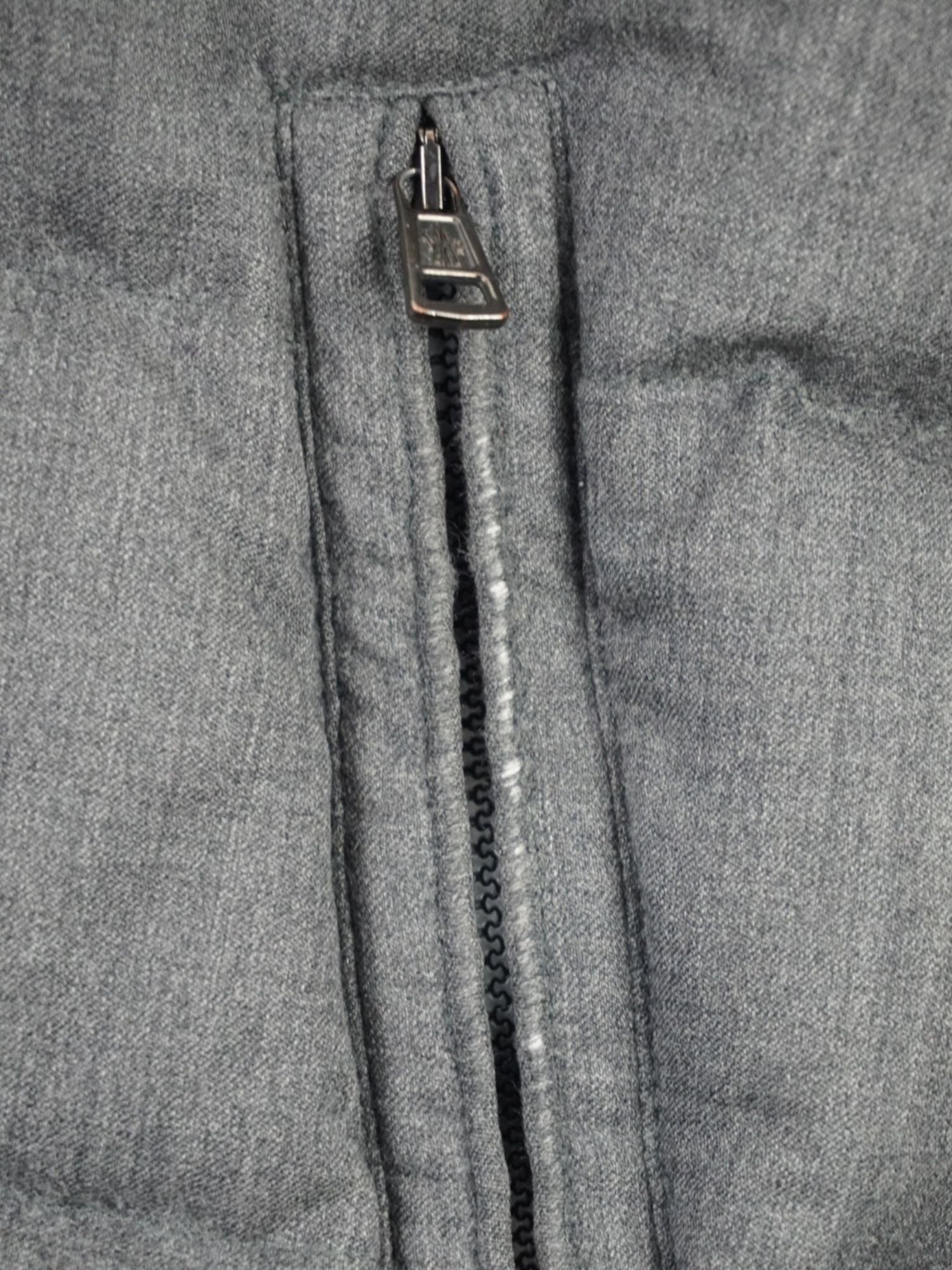 Doudoune grise Moncler (L)