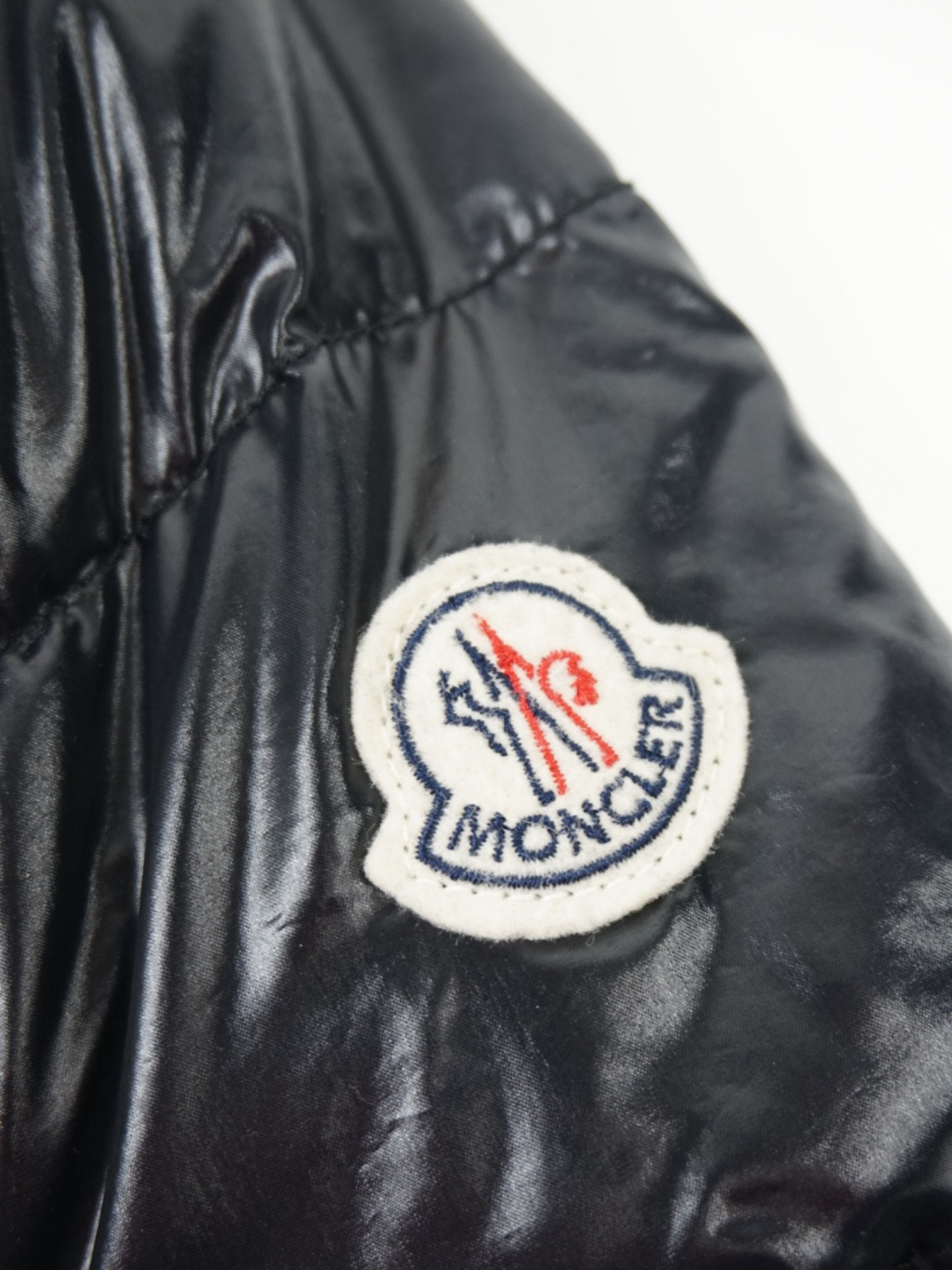 Doudoune courte style bombers noire à capuche - Moncler