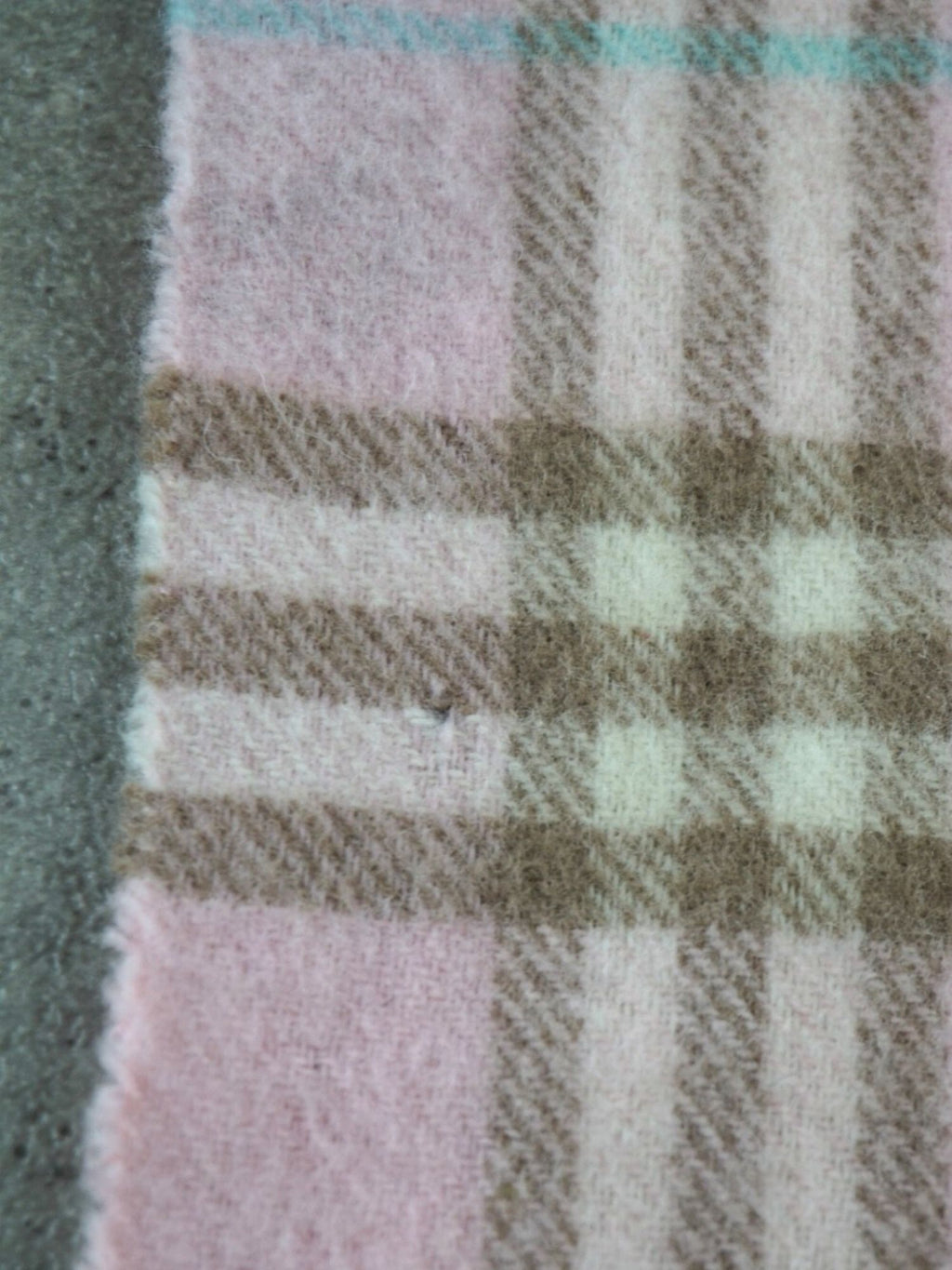 Écharpe Burberry rose