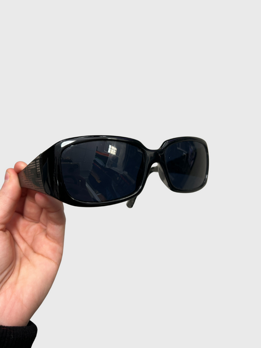 Lunettes de soleil Fendi
