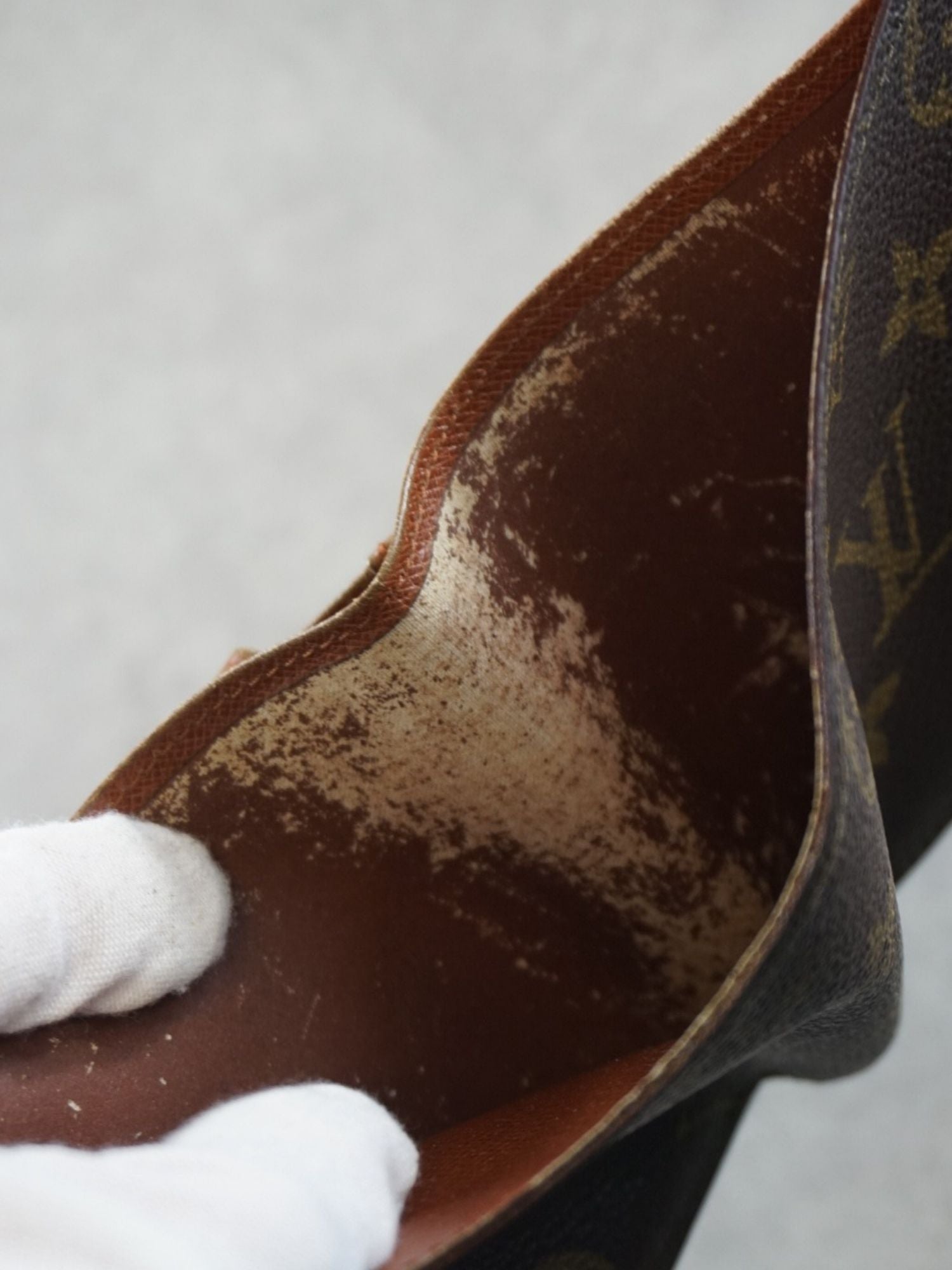 Portefeuille Louis Vuitton monogramme