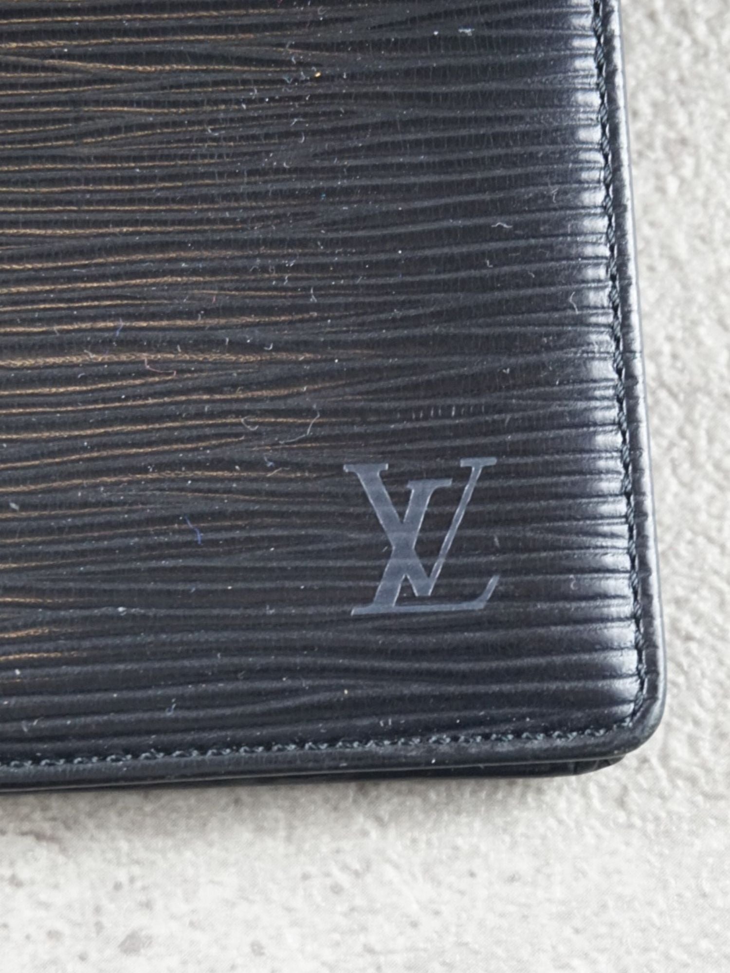 Porte cartes Épi Louis Vuitton