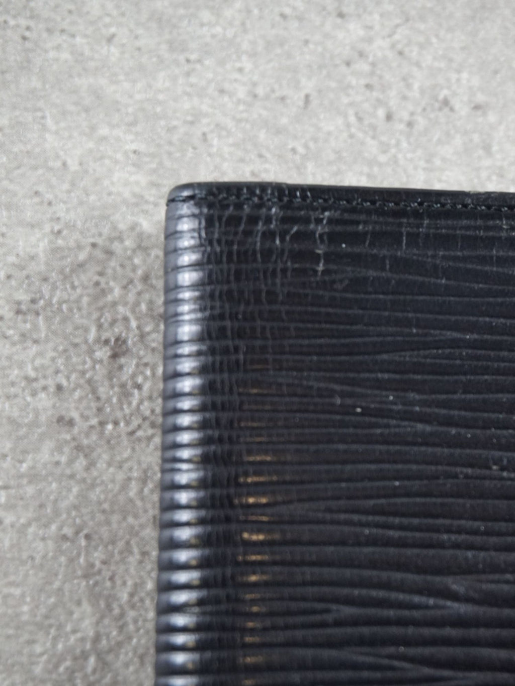 Porte cartes Épi Louis Vuitton