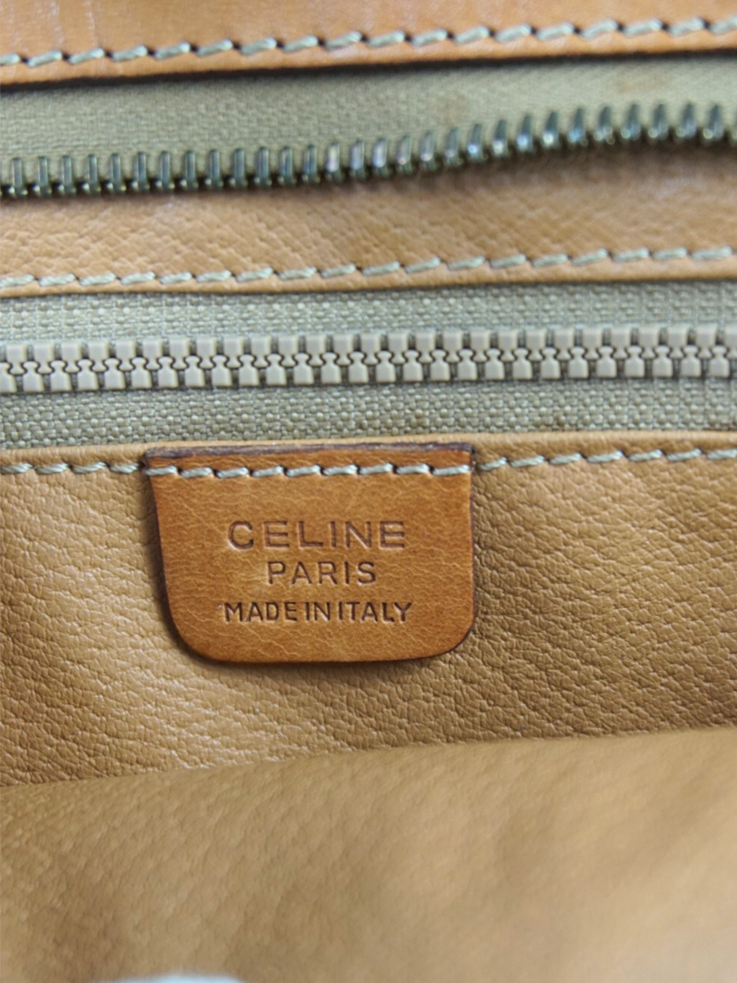 Pochette Céline Macadam