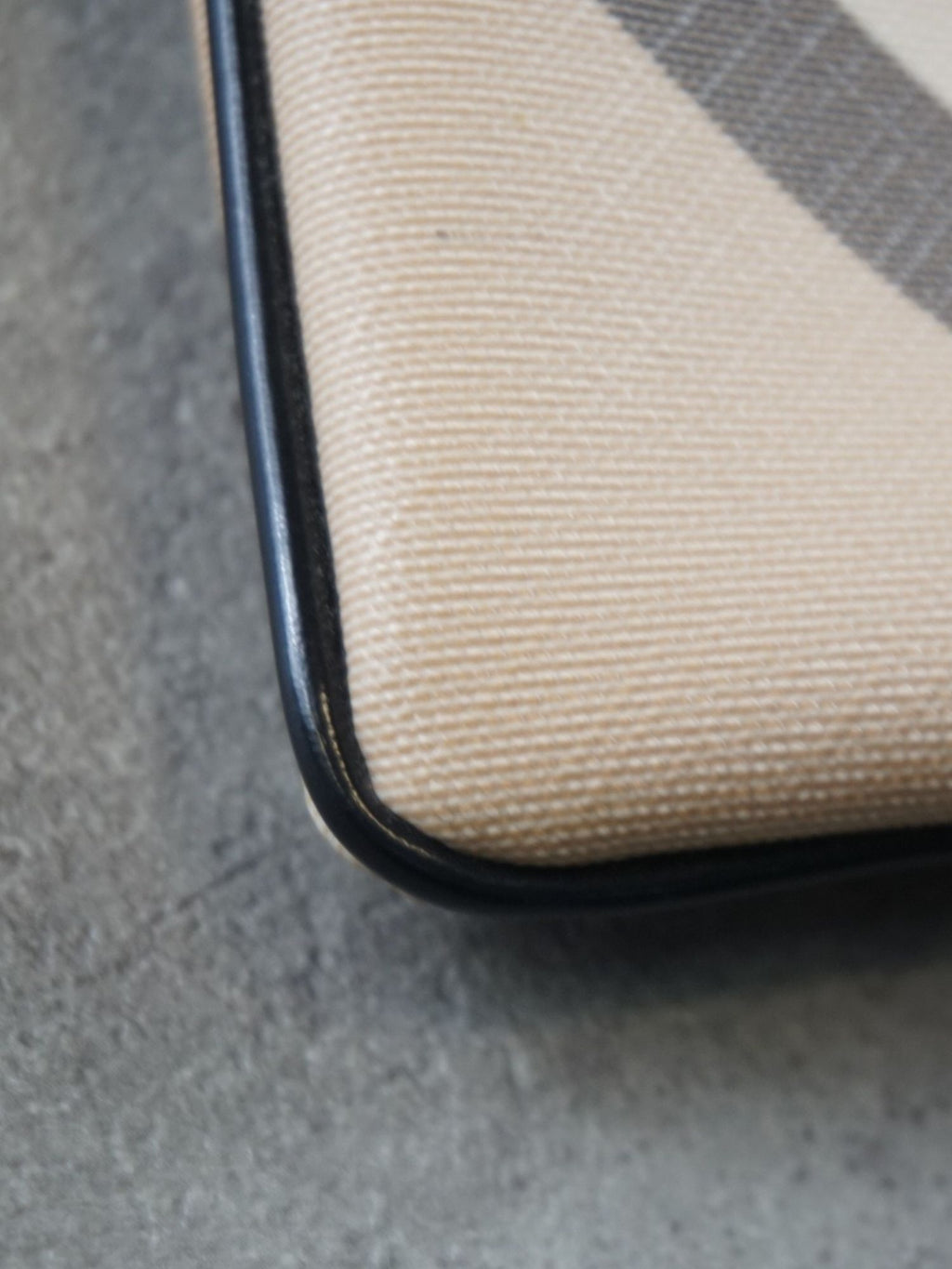 Pochette Burberry Nova Check