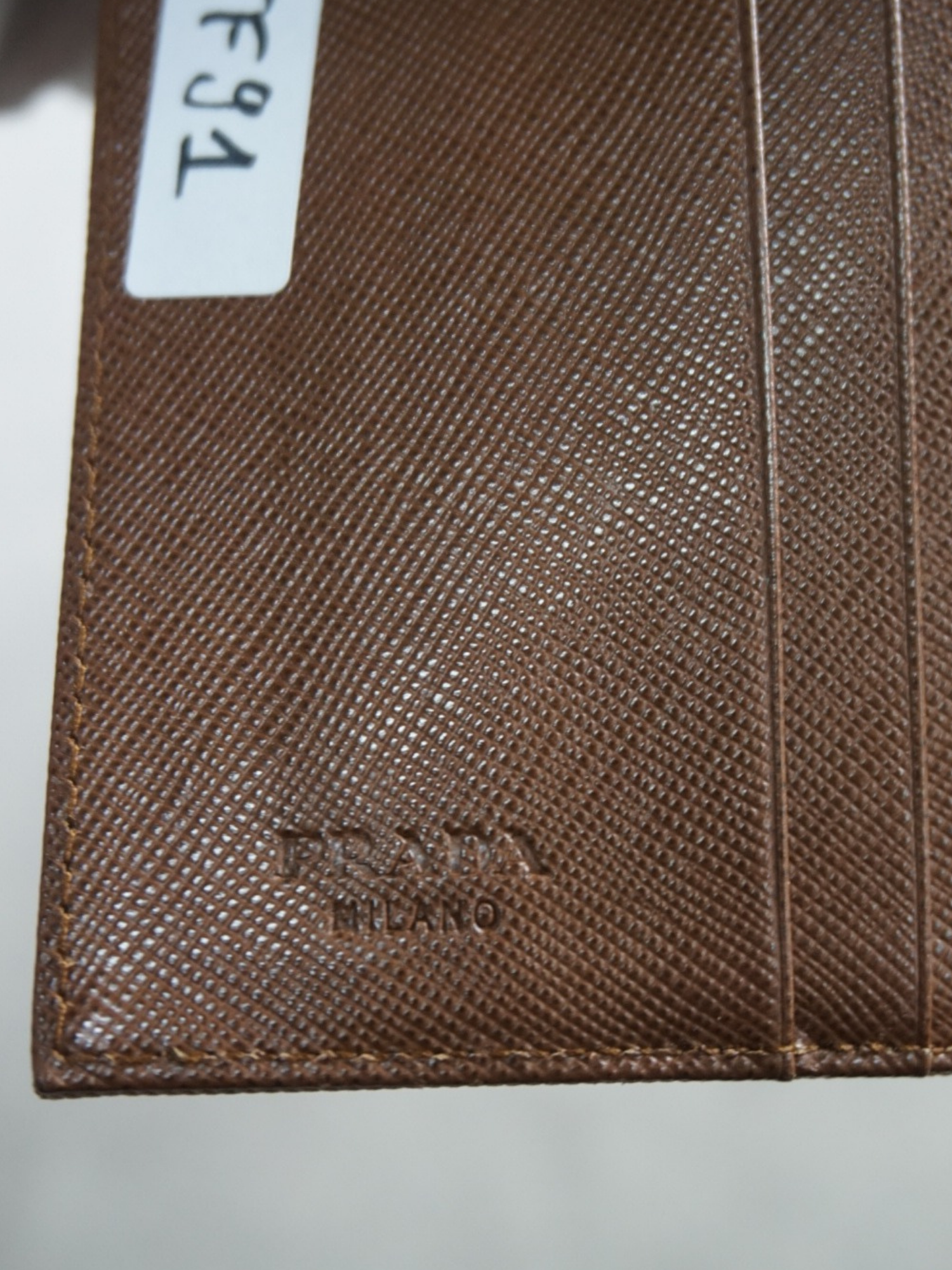 Portefeuille Prada