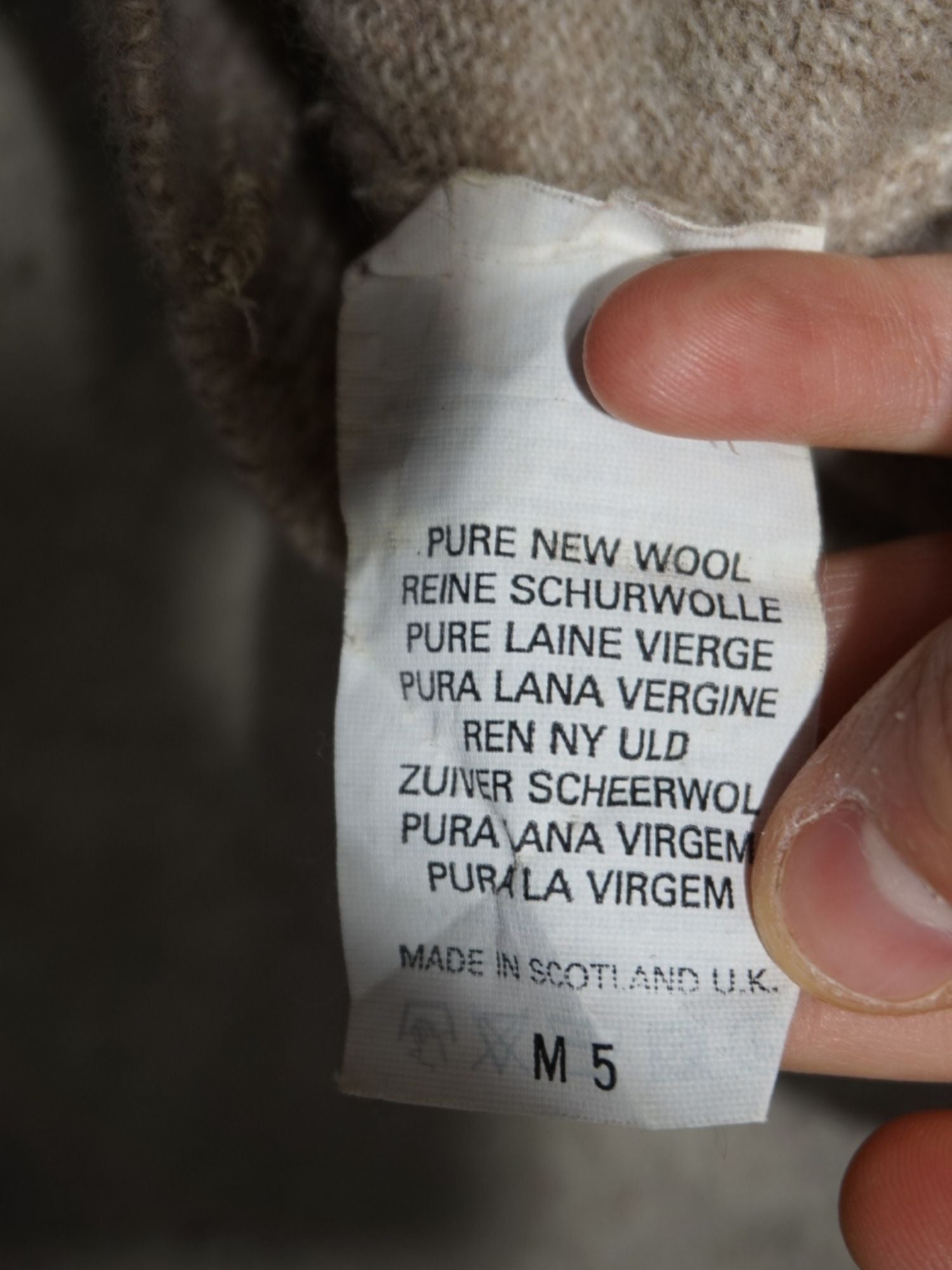 Pull en laine Burberrys (XL)