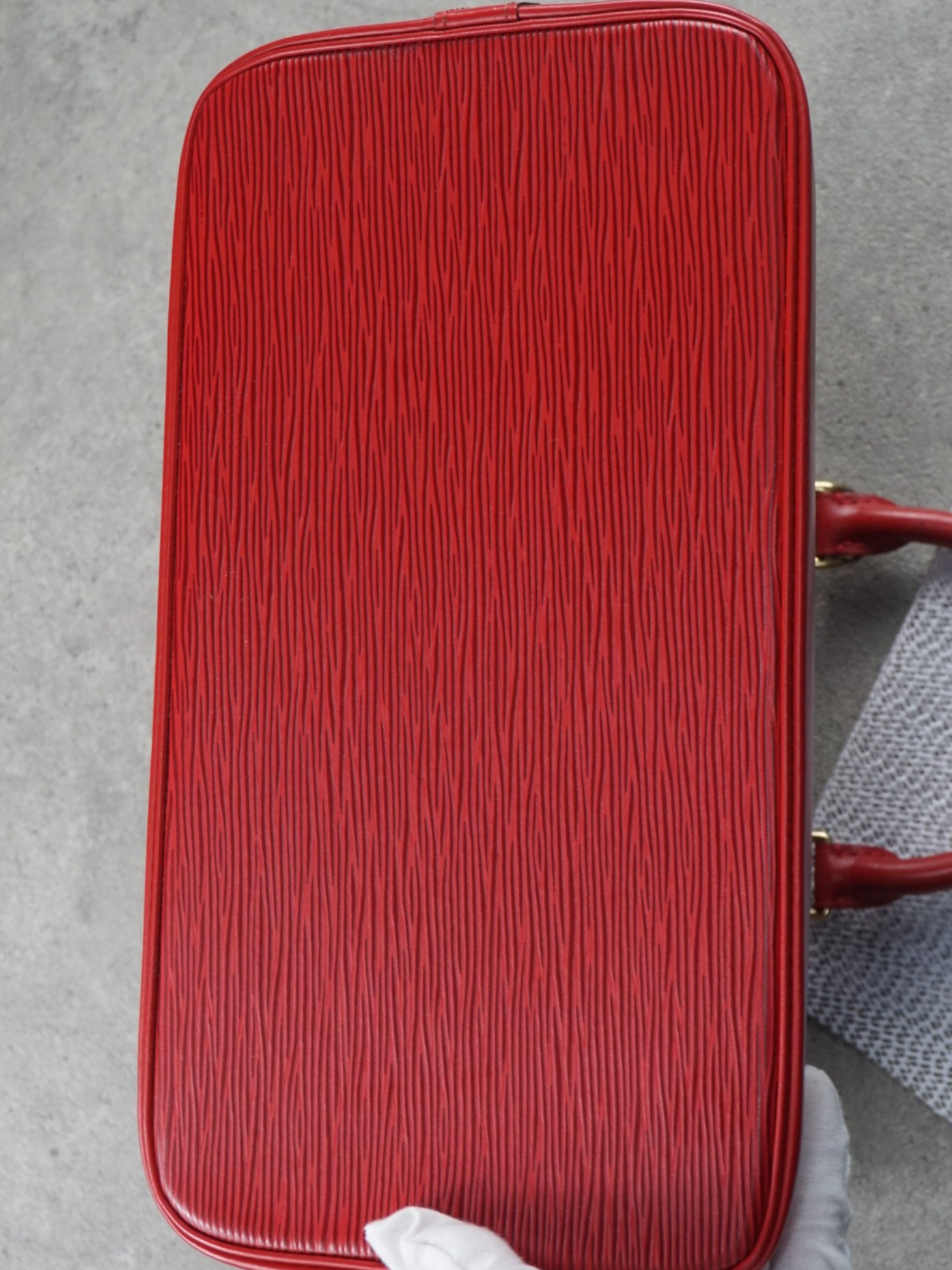Louis Vuitton Alma PM