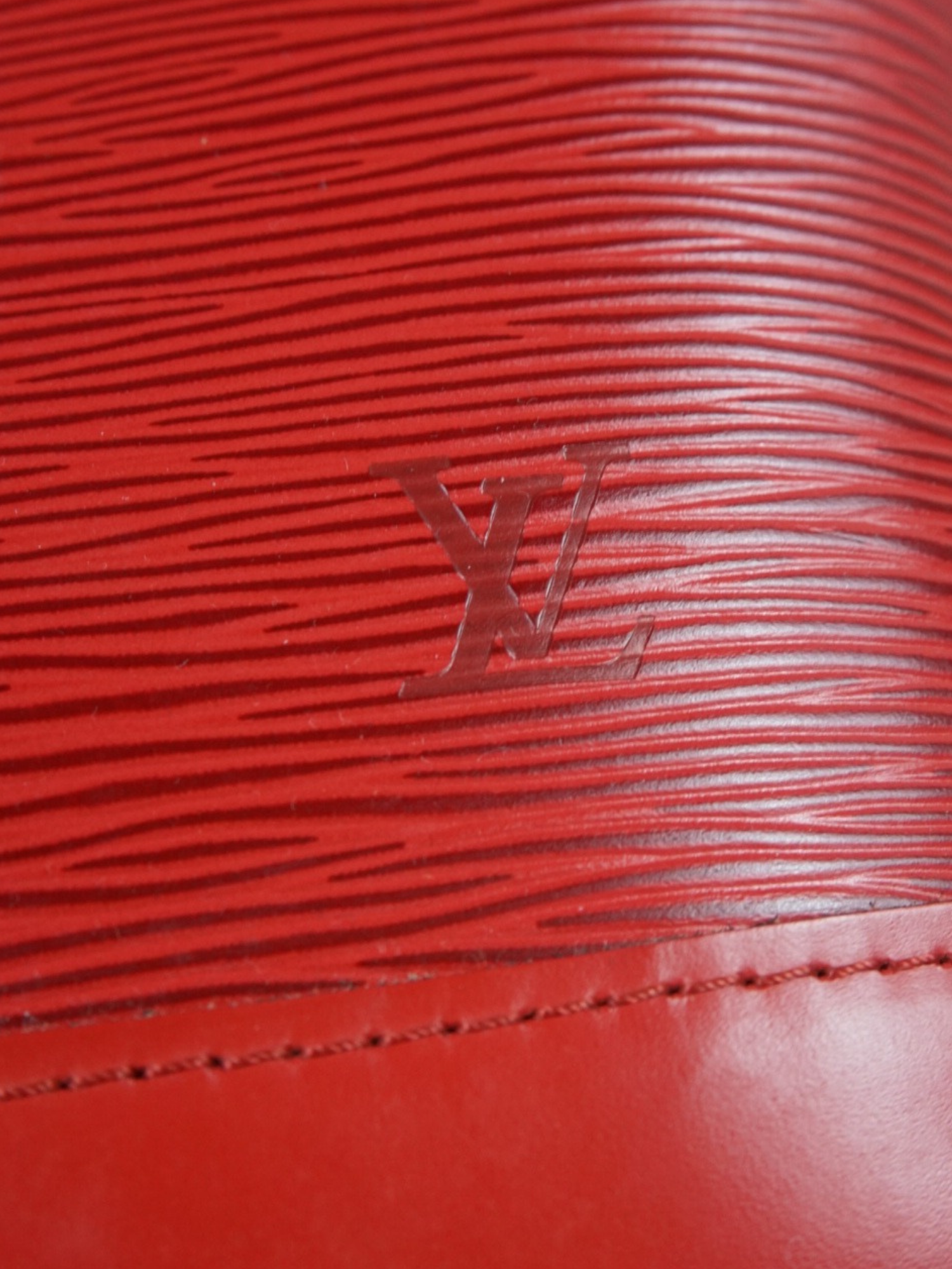 Louis Vuitton Alma PM