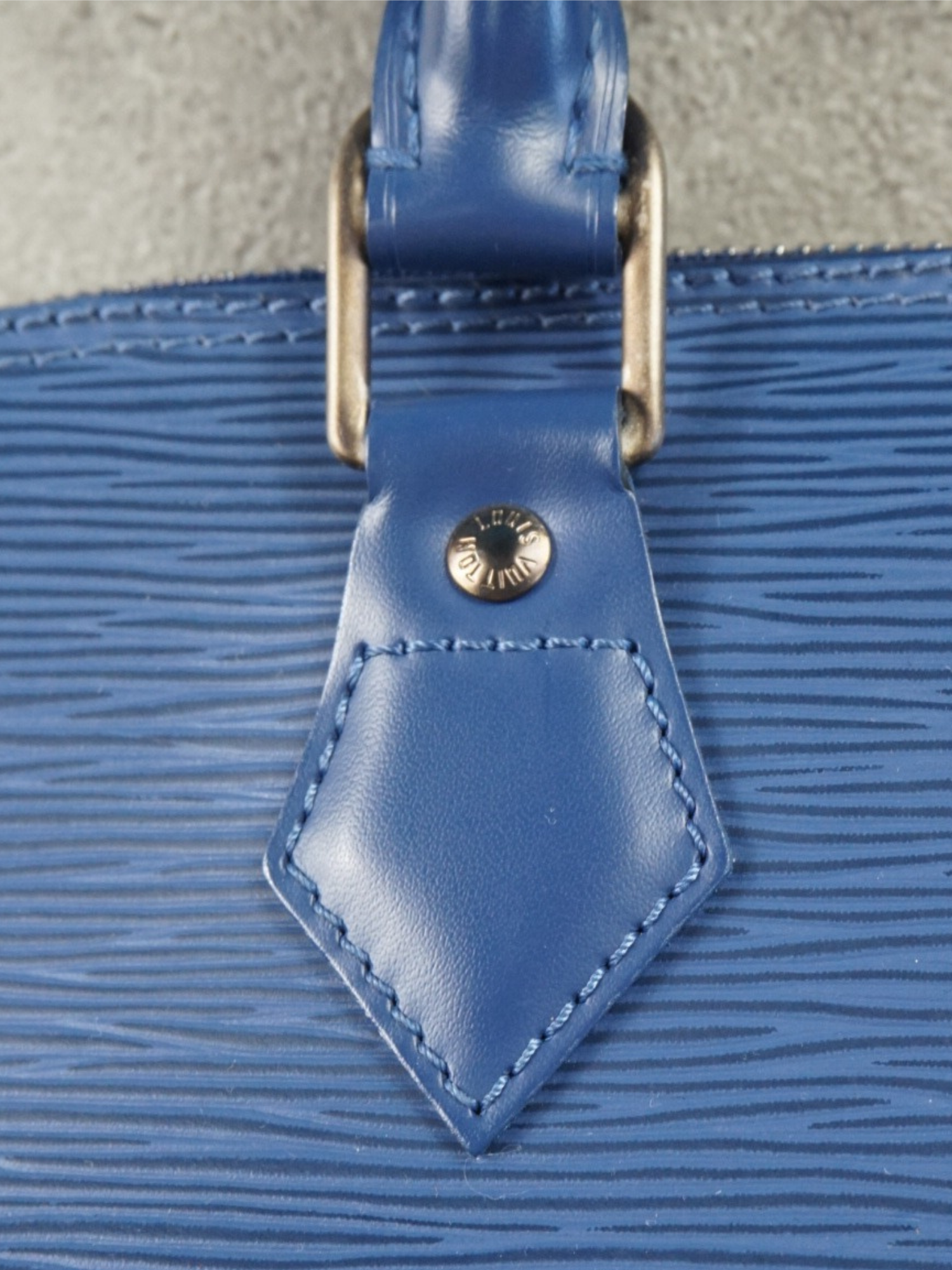 Louis Vuitton Alma PM