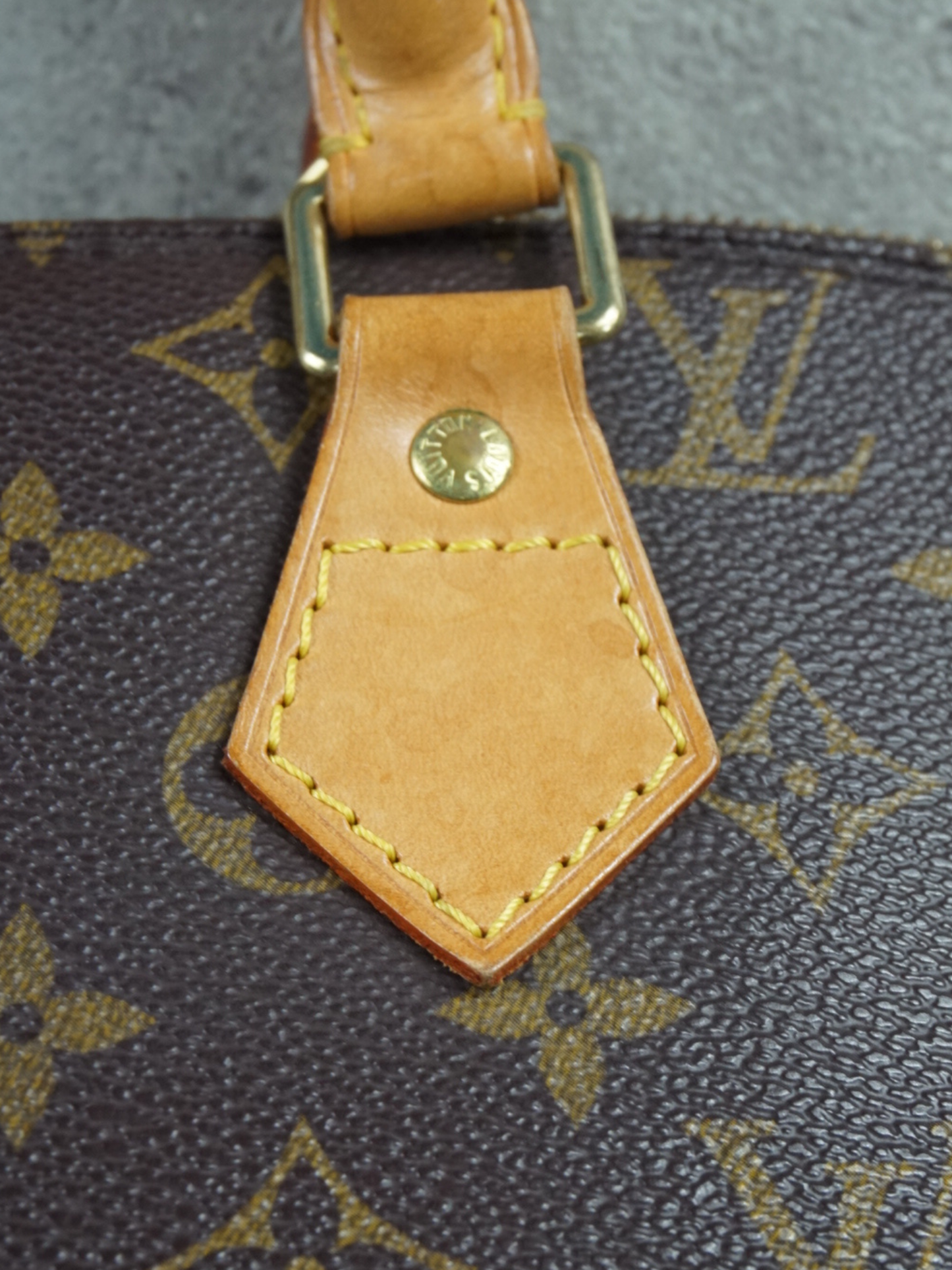 Louis Vuitton Alma PM