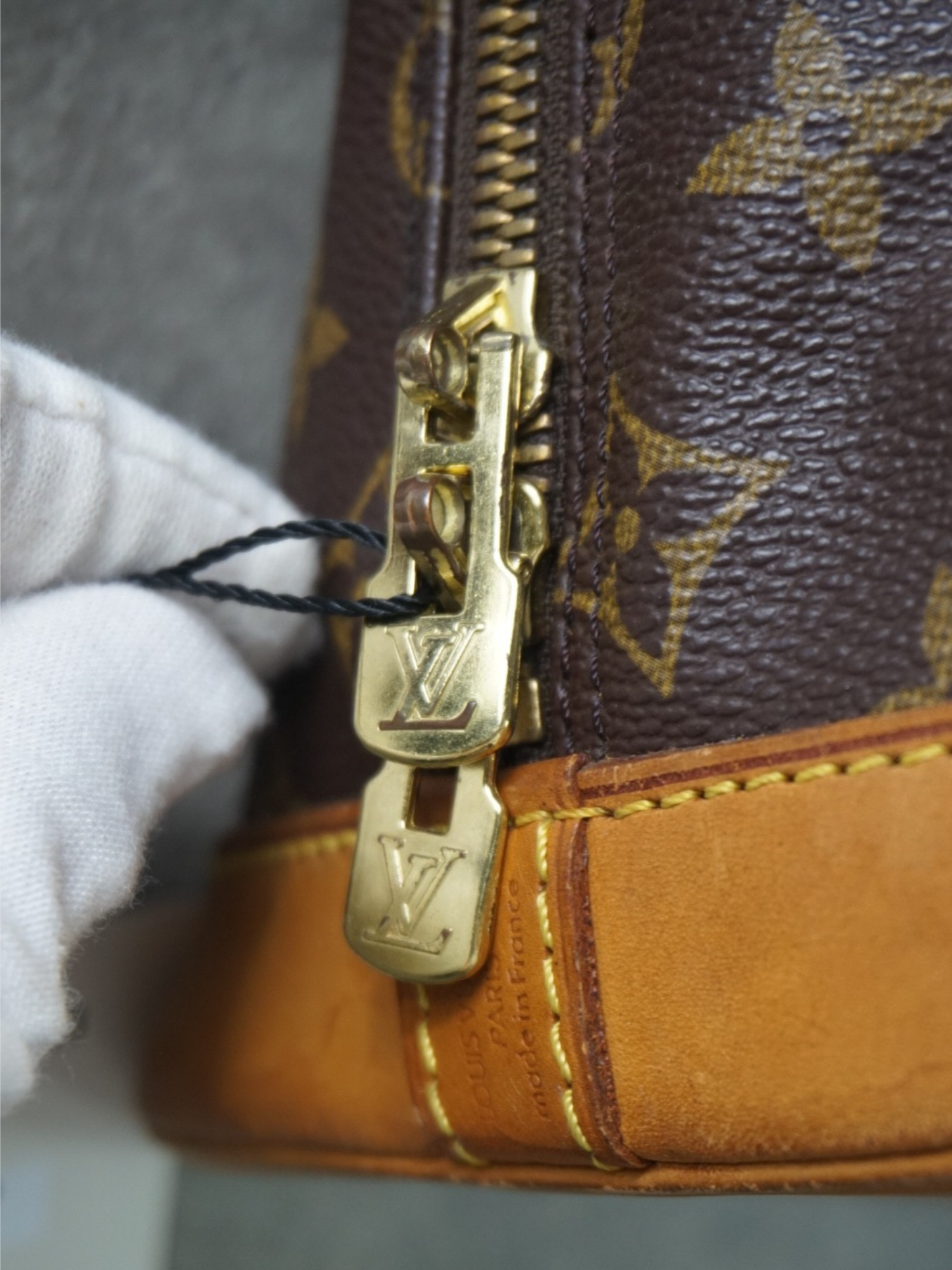 Louis Vuitton Alma monogramme