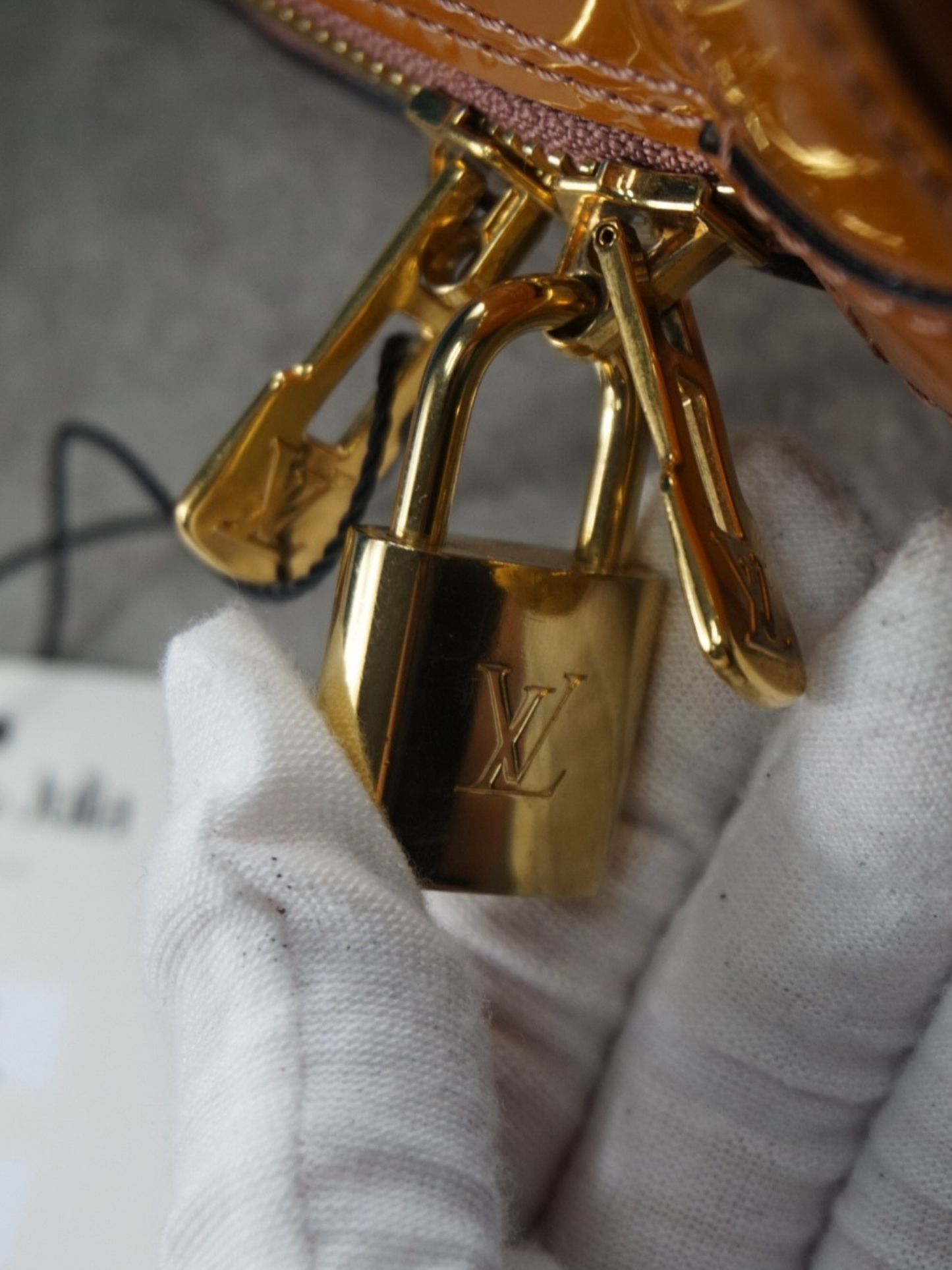 Louis Vuitton Alma BB