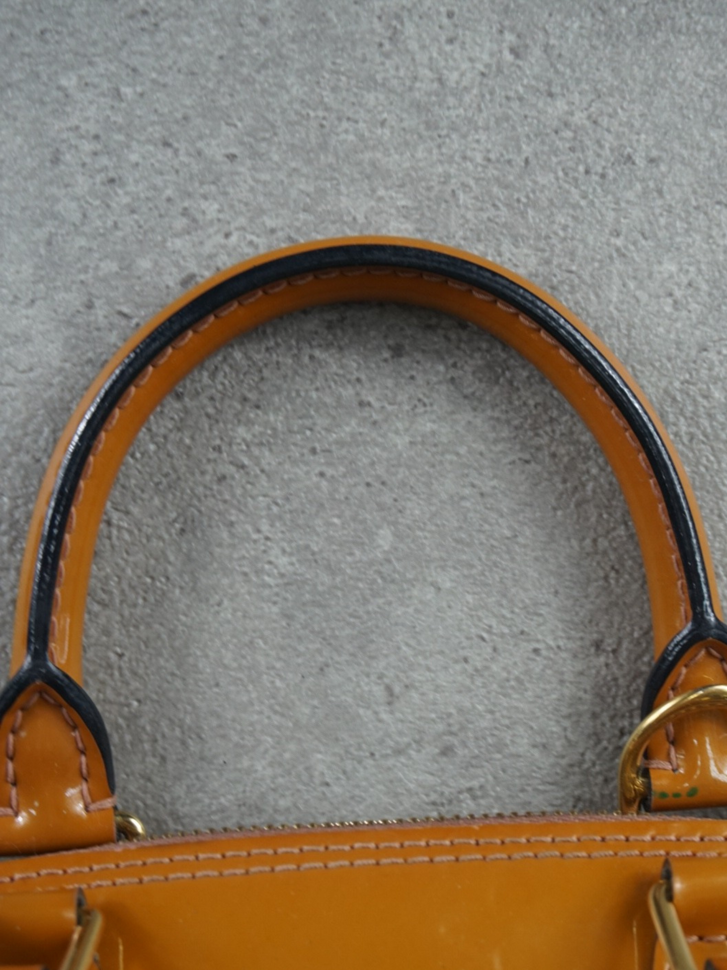 Louis Vuitton Alma BB