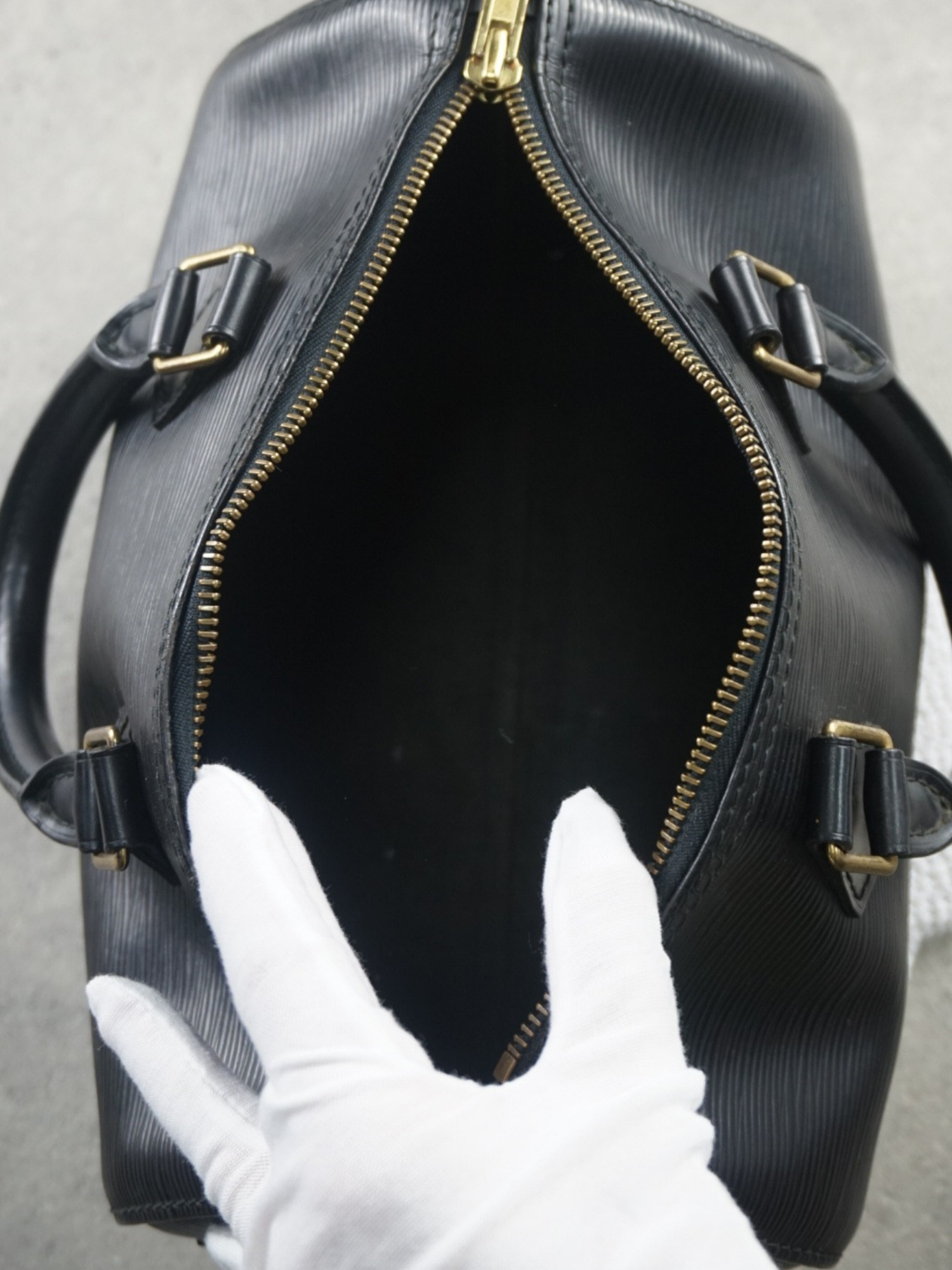 Louis Vuitton Speedy 25 Épi