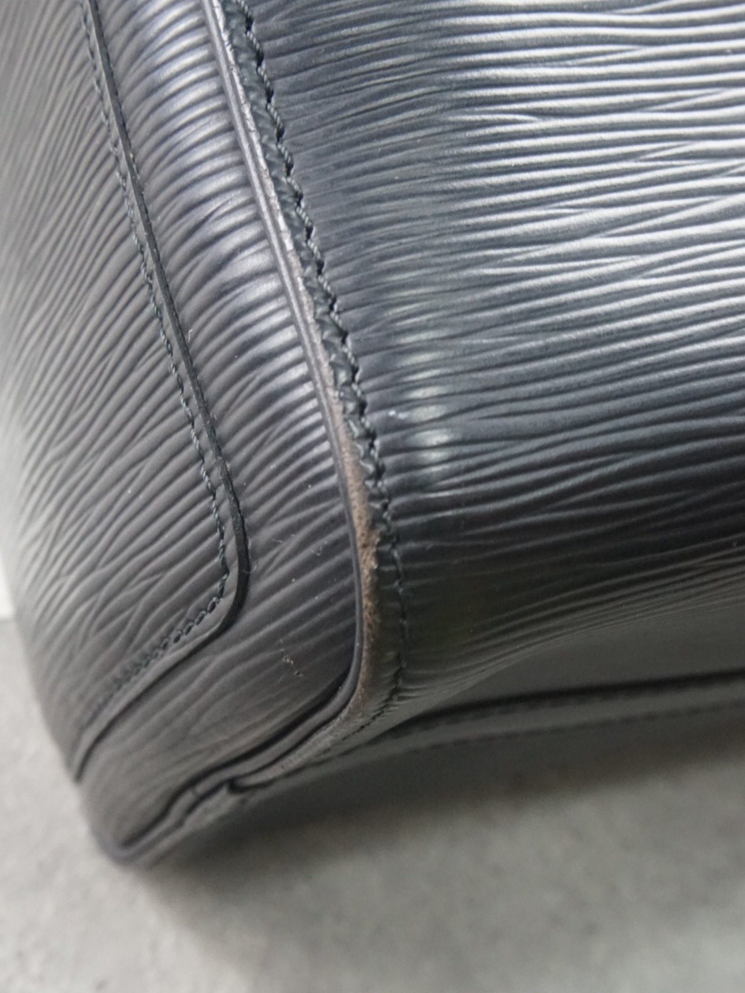 Louis Vuitton Speedy 25 Épi