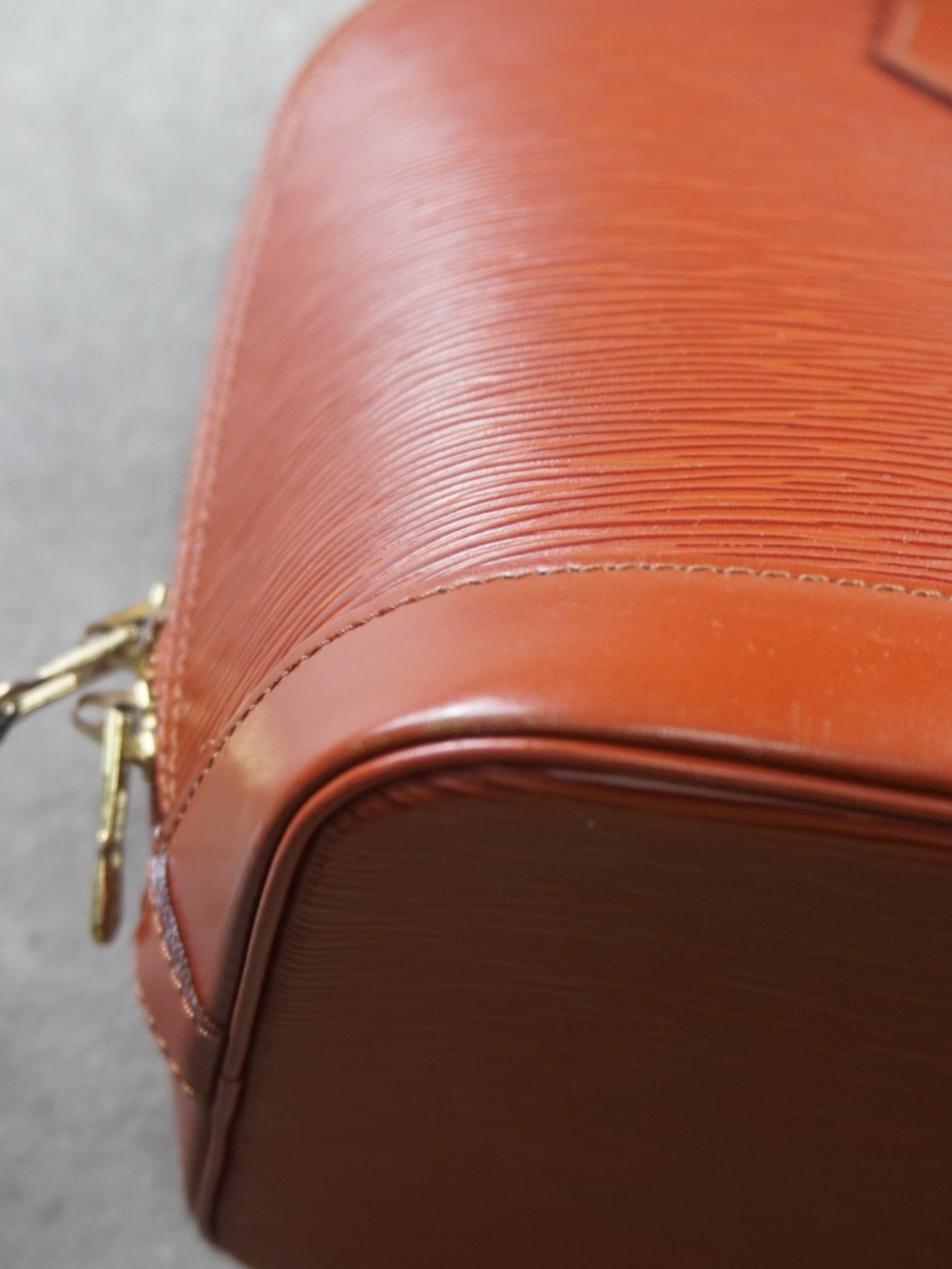 Louis Vuitton Alma PM
