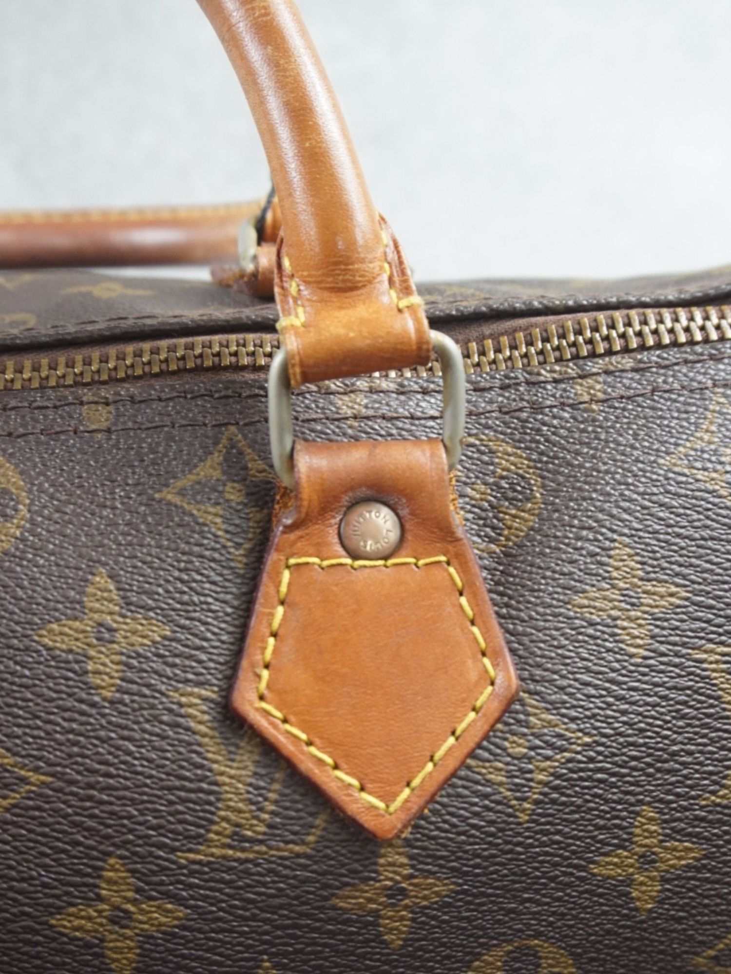 Louis Vuitton Speedy 35