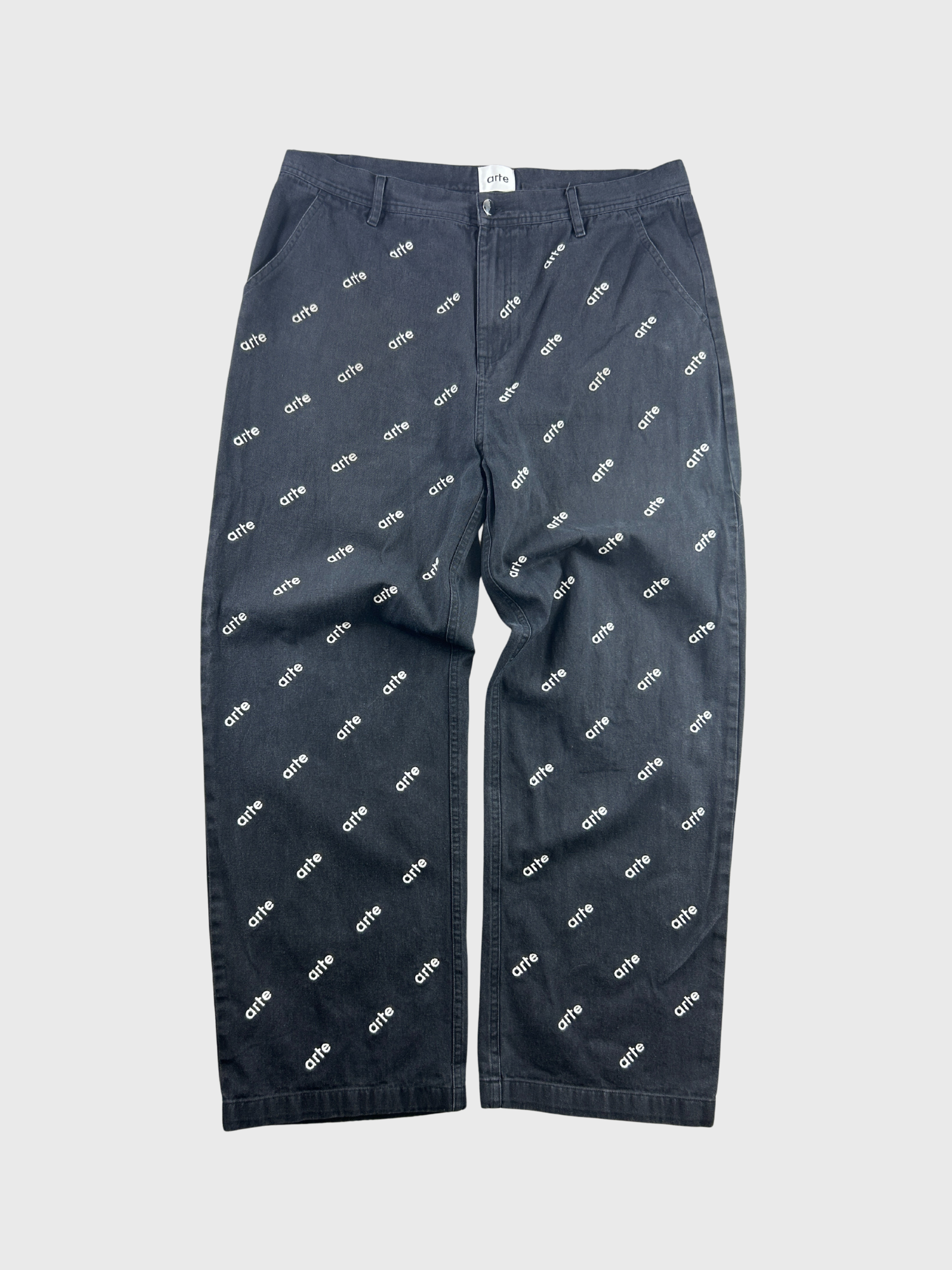 Pantalon Arte multilogos (L)
