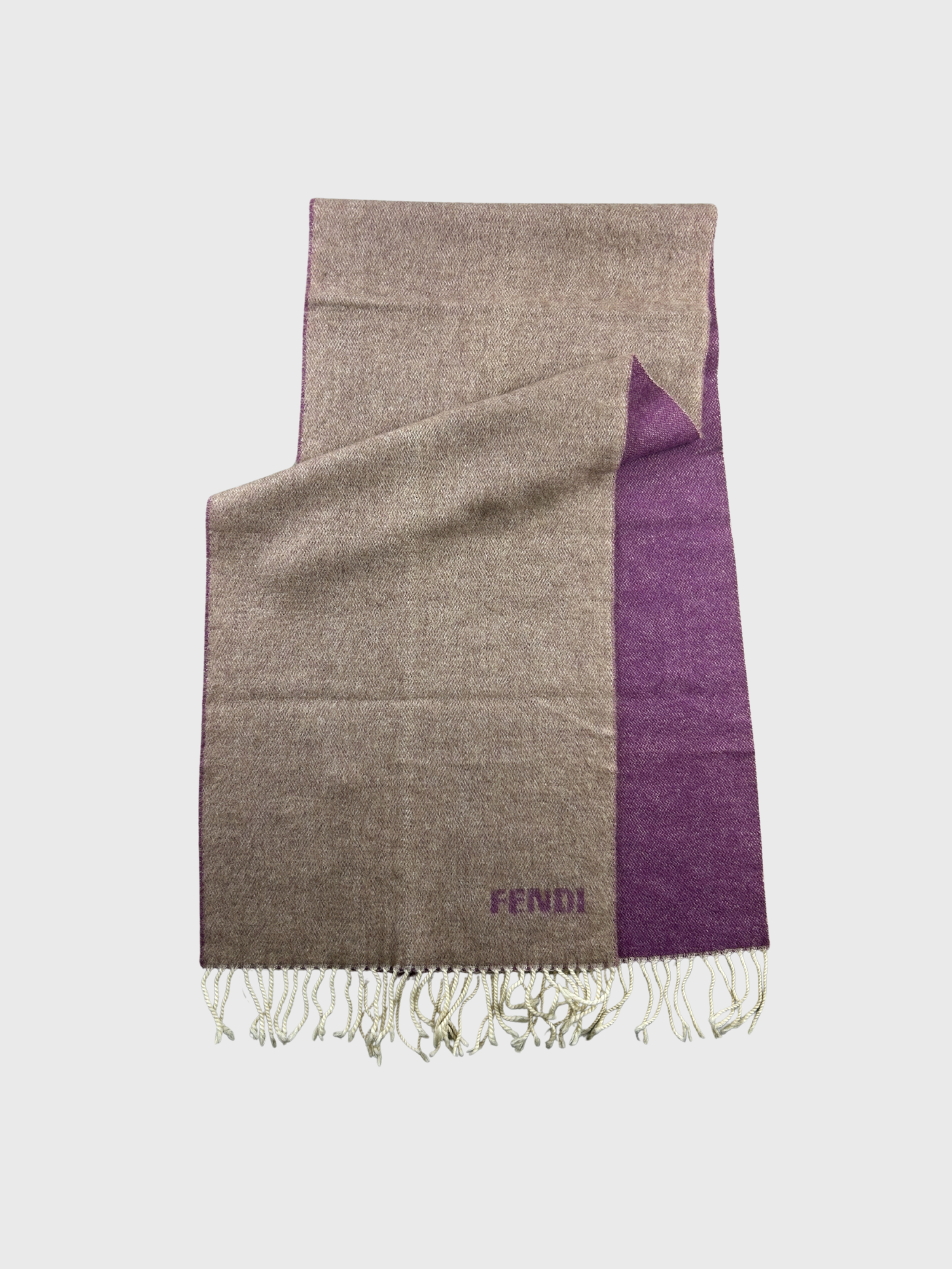 Écharpe Fendi réversible