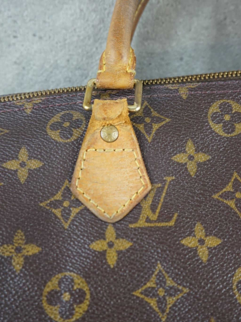 Louis Vuitton Speedy 30