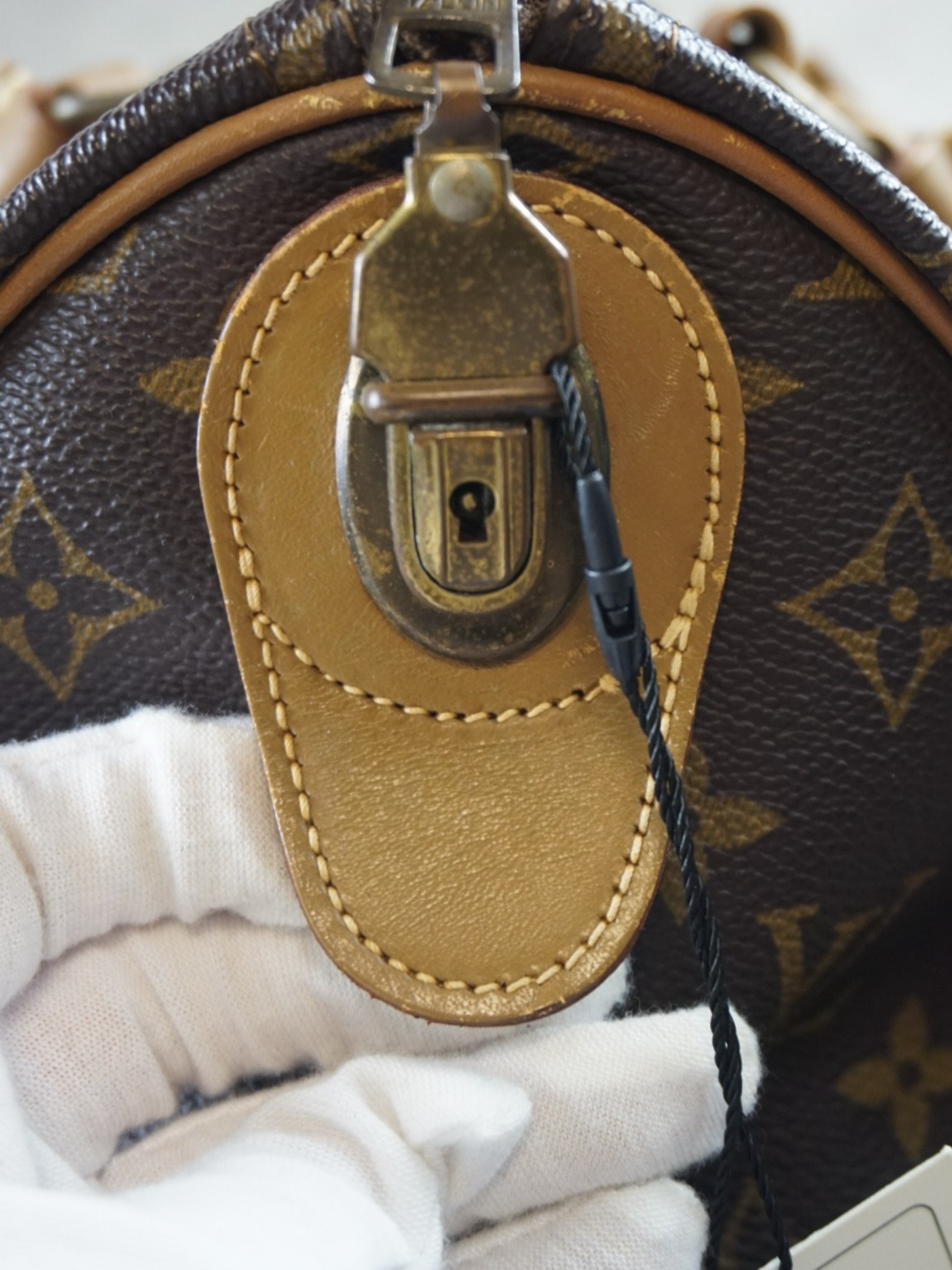 Louis Vuitton Speedy 30