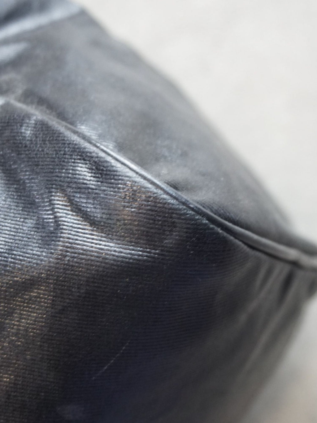 Sac Boston Gucci noir brillant