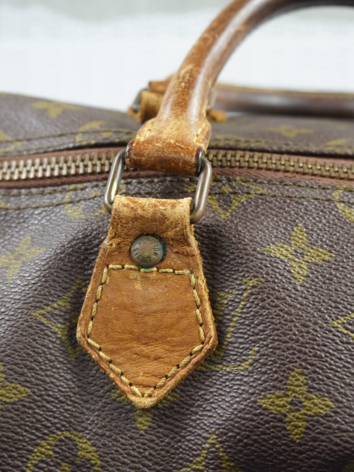 Louis Vuitton Speedy 35