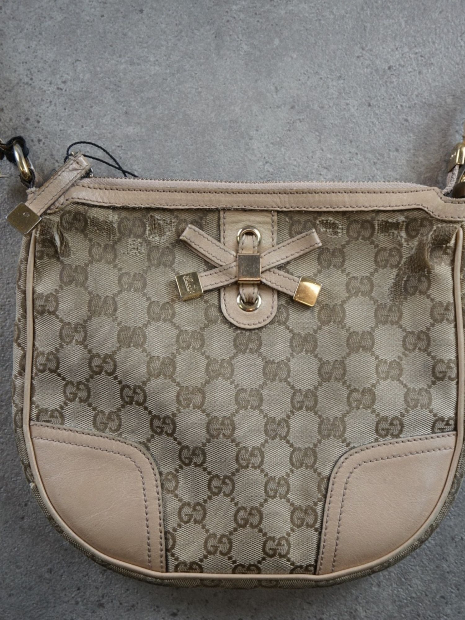 Sac à bandoulière Gucci monogramme