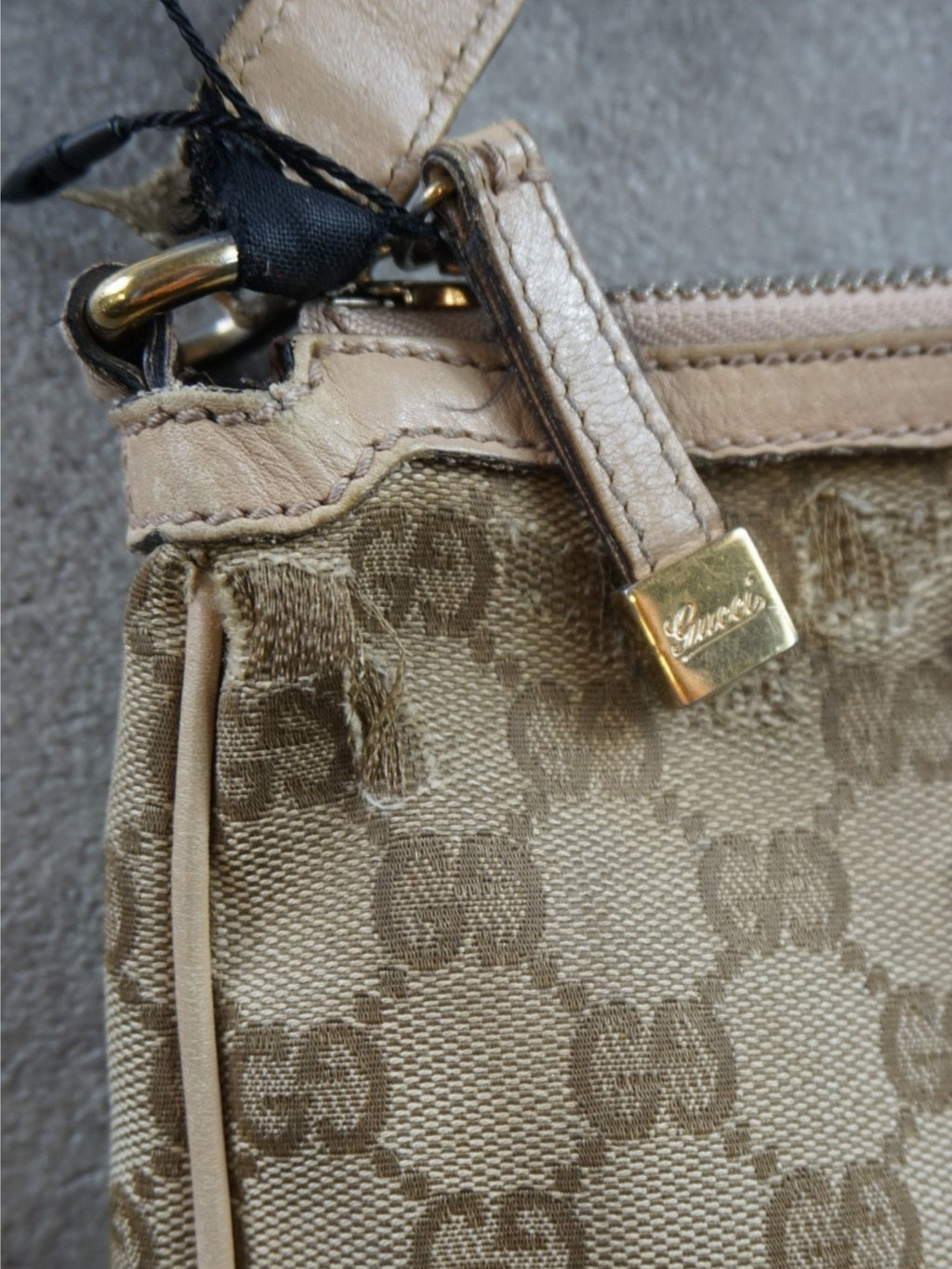 Sac à bandoulière Gucci monogramme