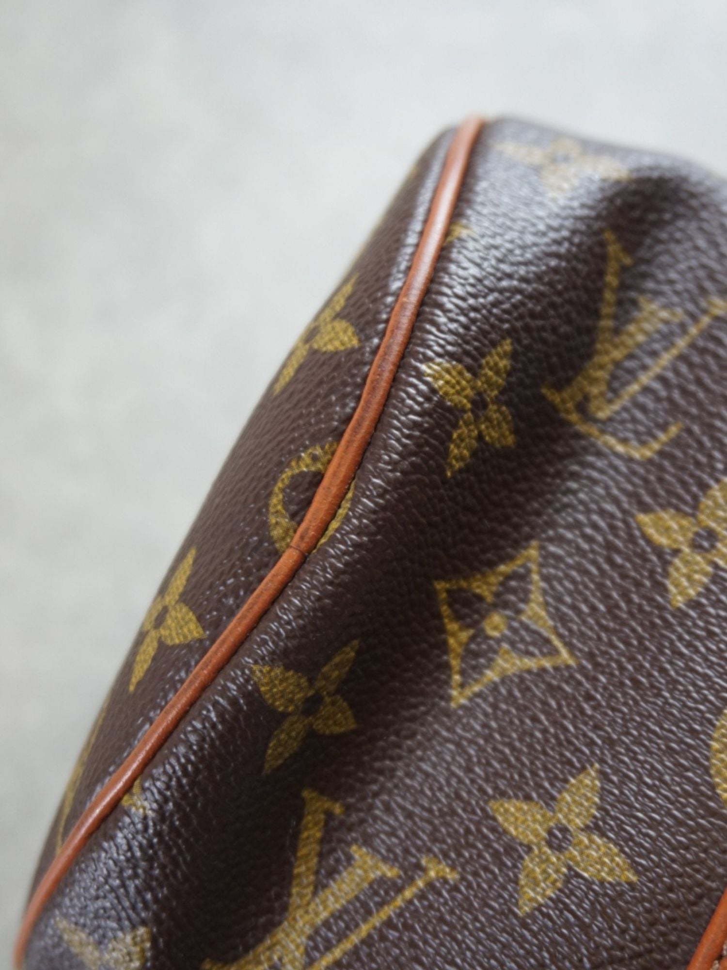 Sac Papillon monogramme Louis Vuitton