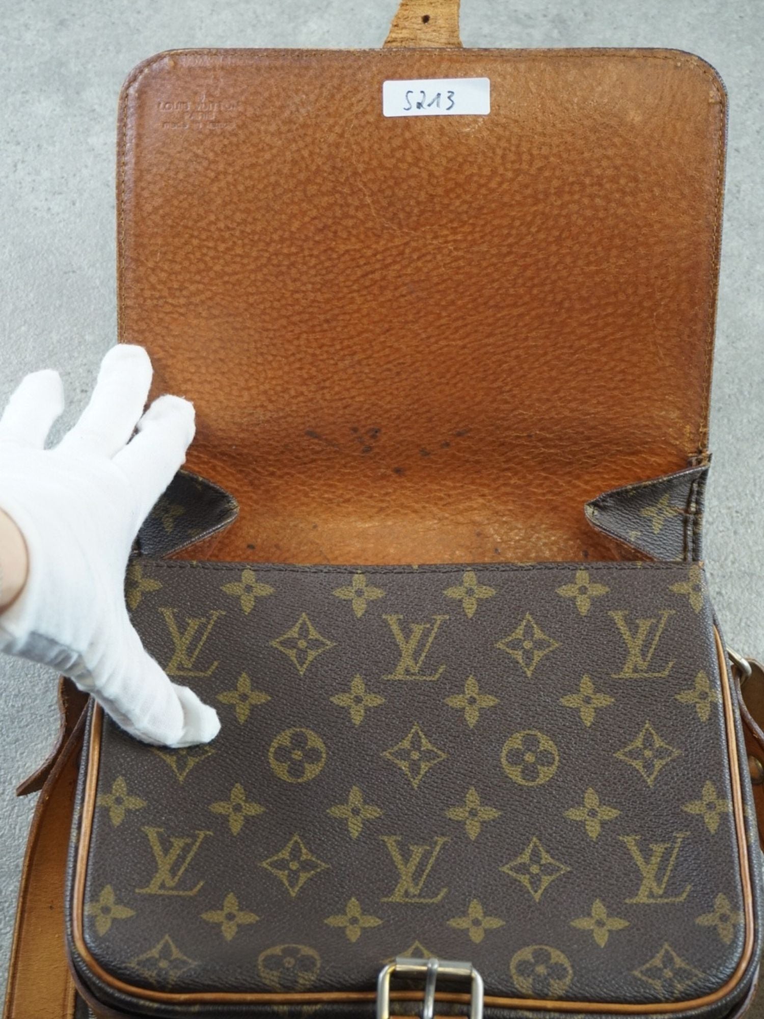 Cartouchière Louis Vuitton
