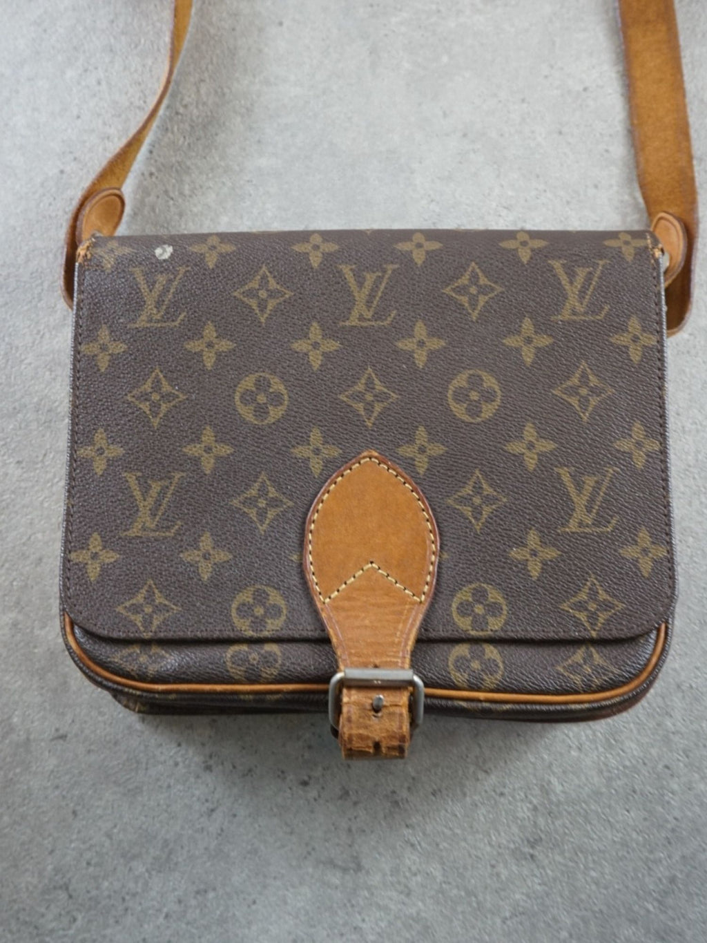 Cartouchière Louis Vuitton
