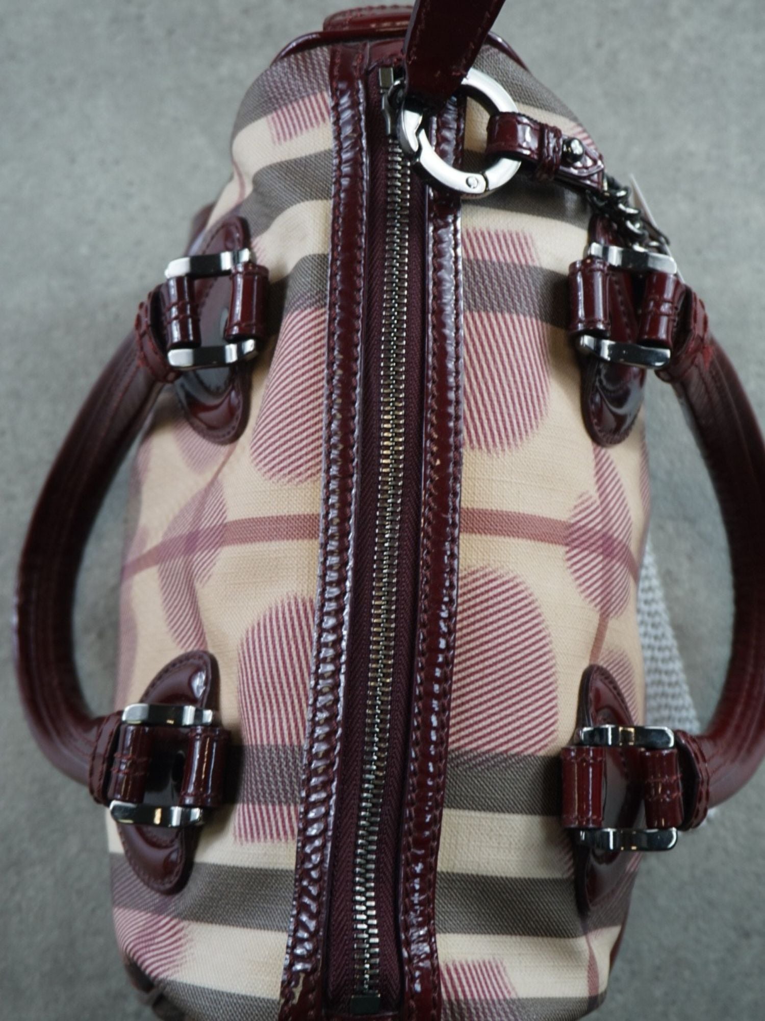 Sac Boston Burberry coeurs