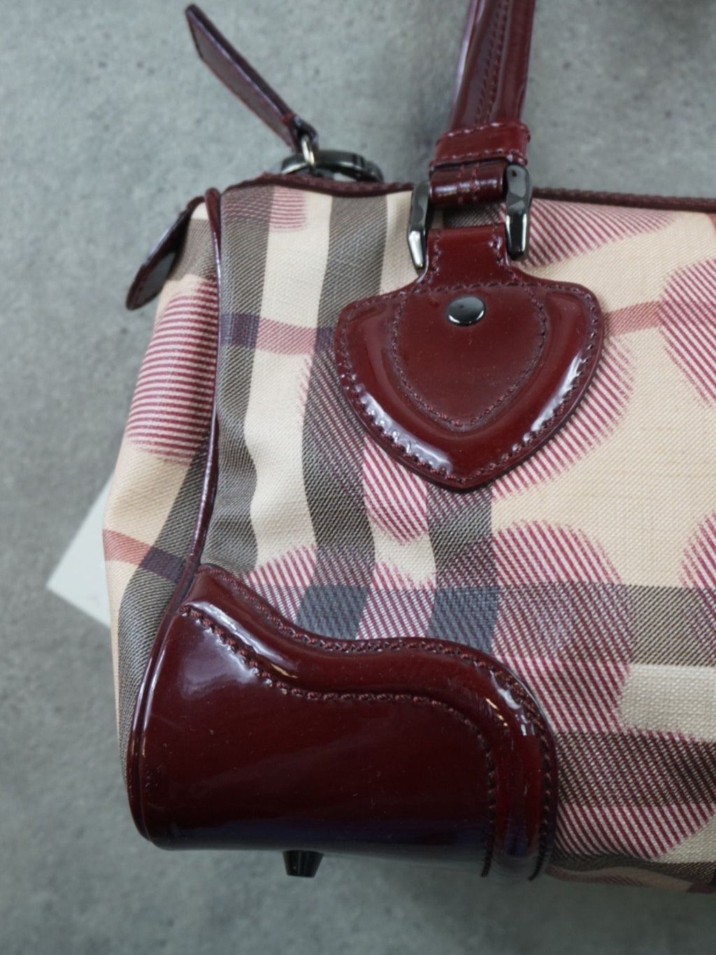 Sac Boston Burberry coeurs