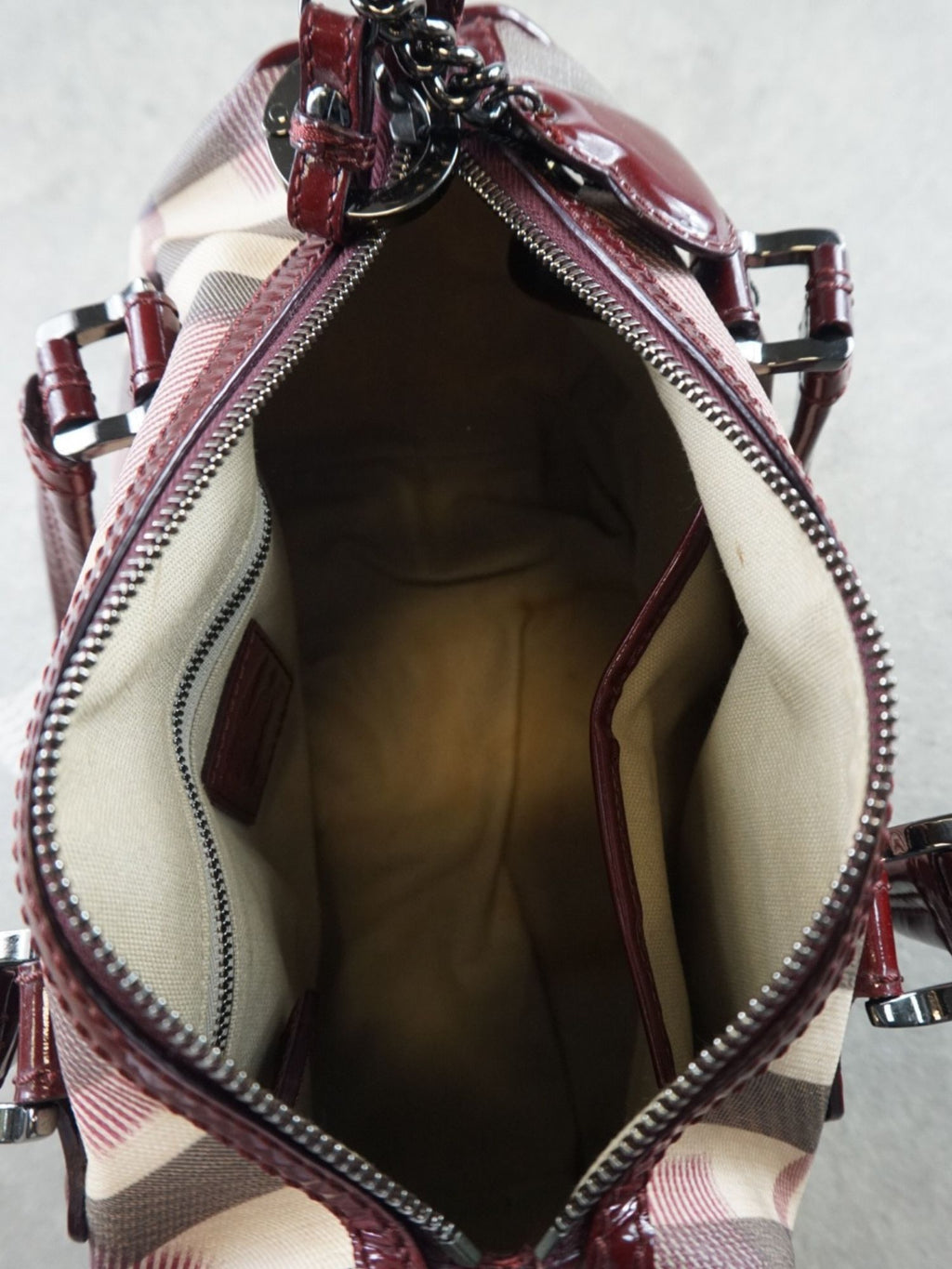 Sac Boston Burberry coeurs