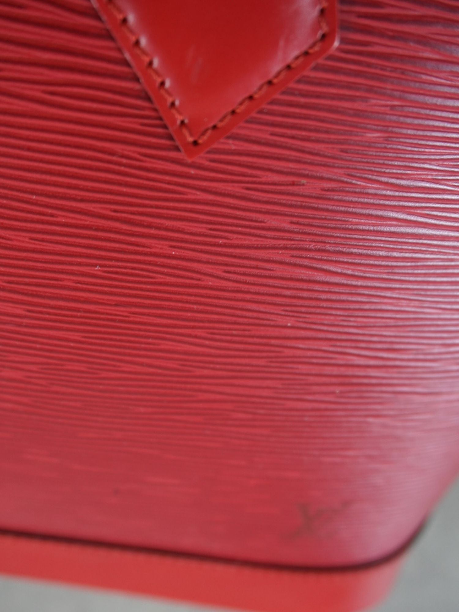 Louis Vuitton Alma PM