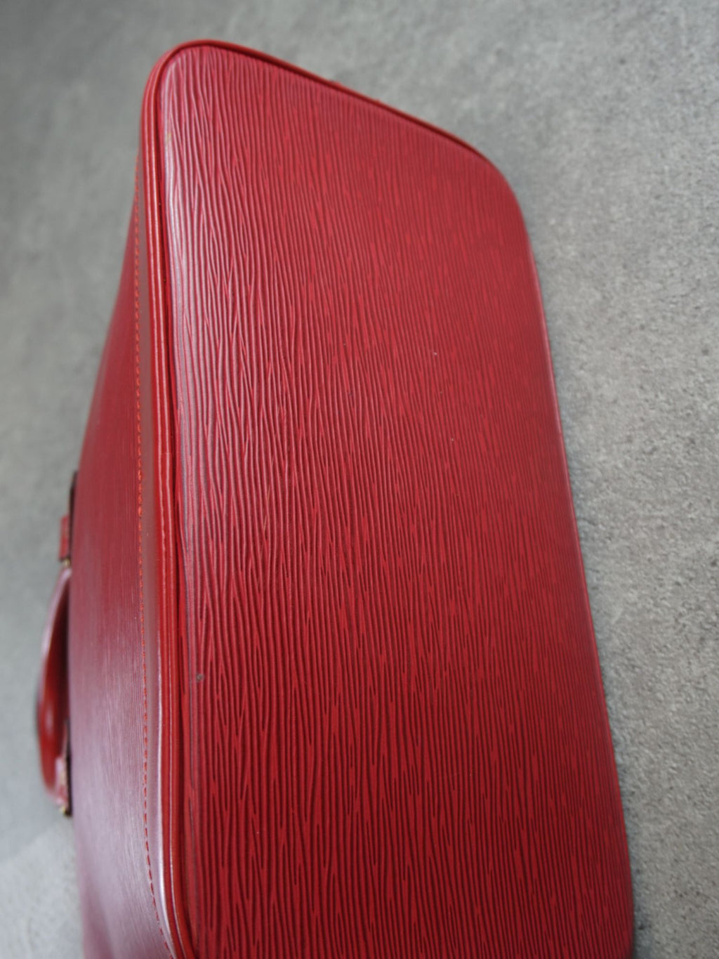 Louis Vuitton Alma PM