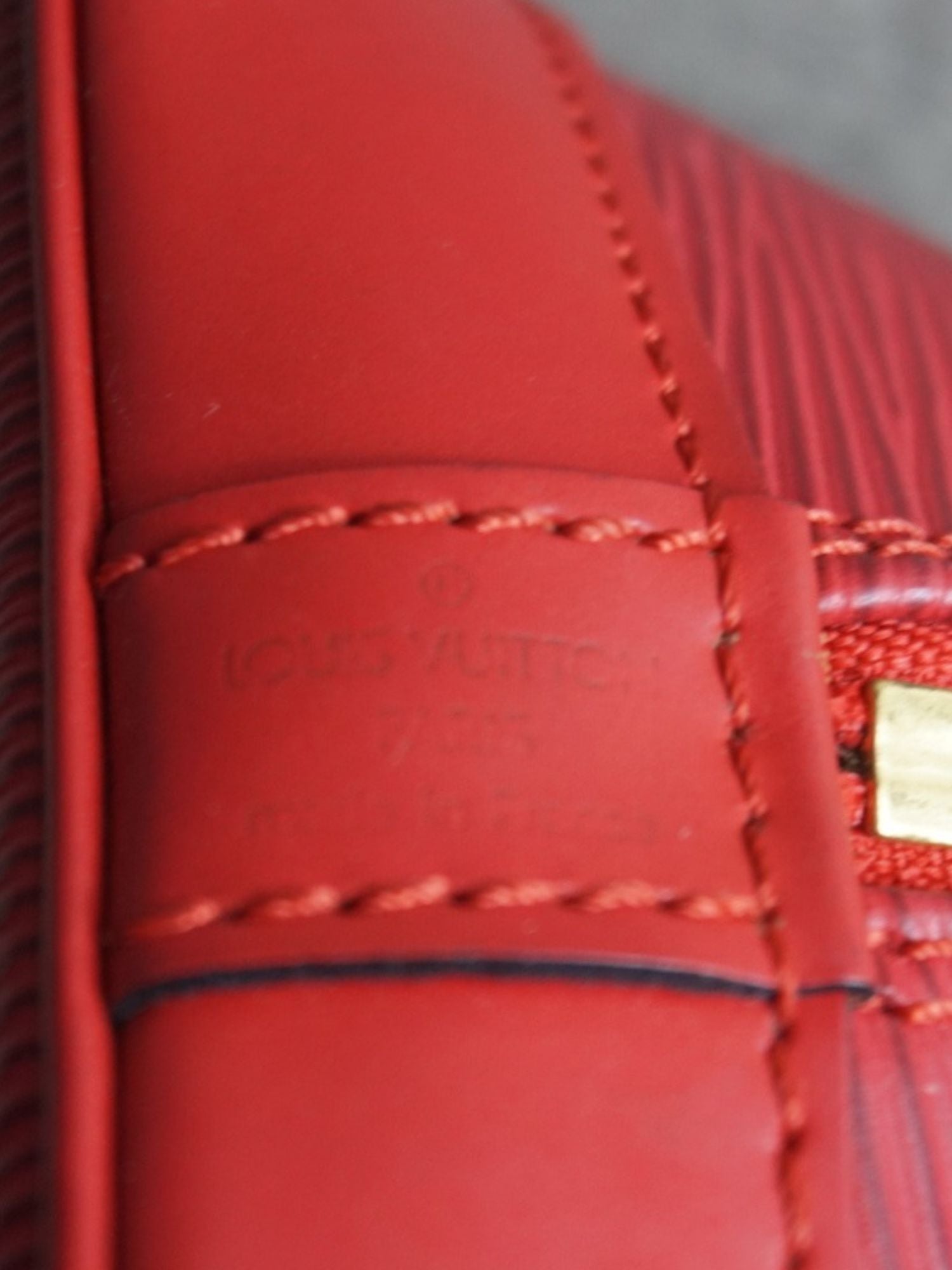 Louis Vuitton Alma PM